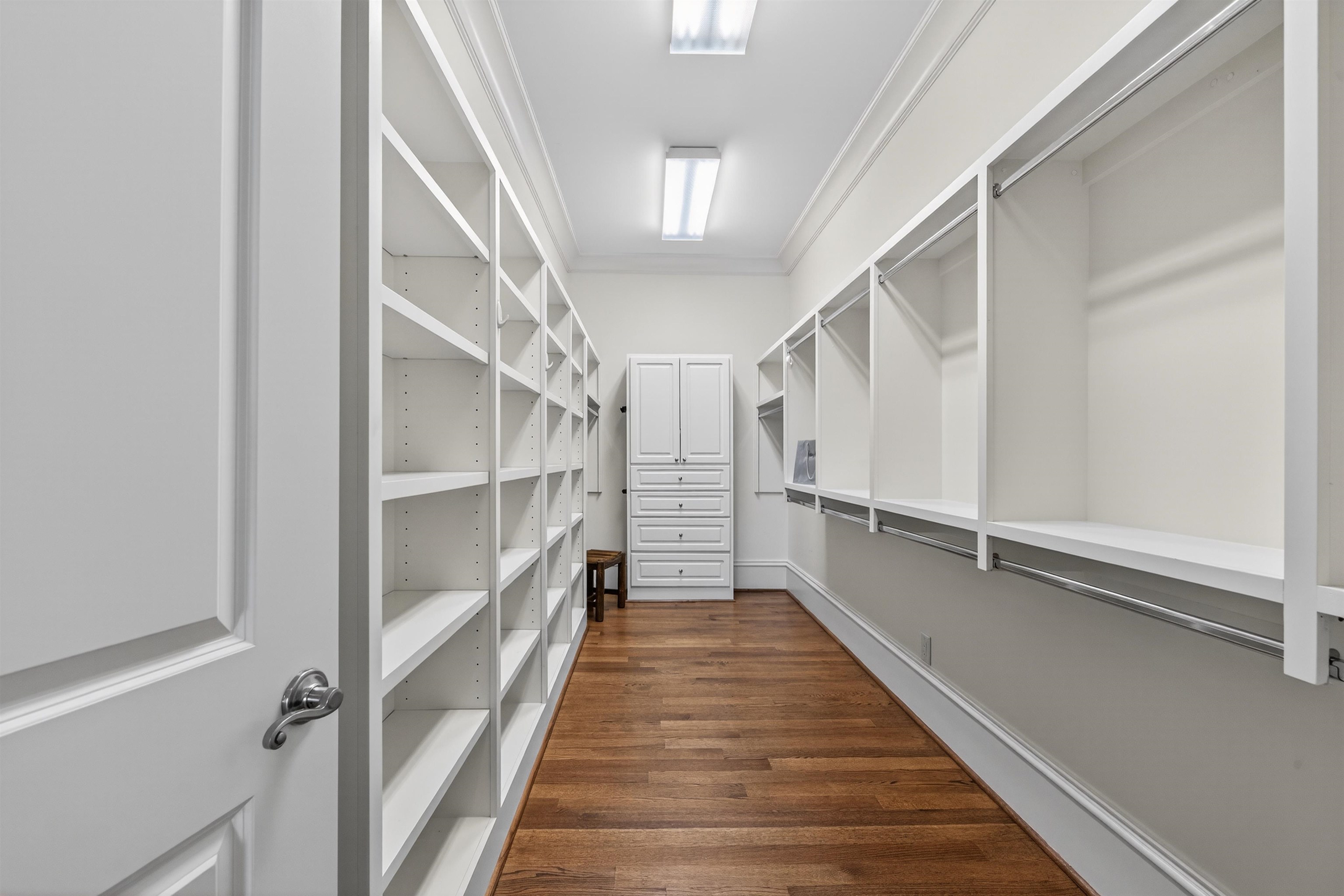 140 SILVER BIRCH LN NE