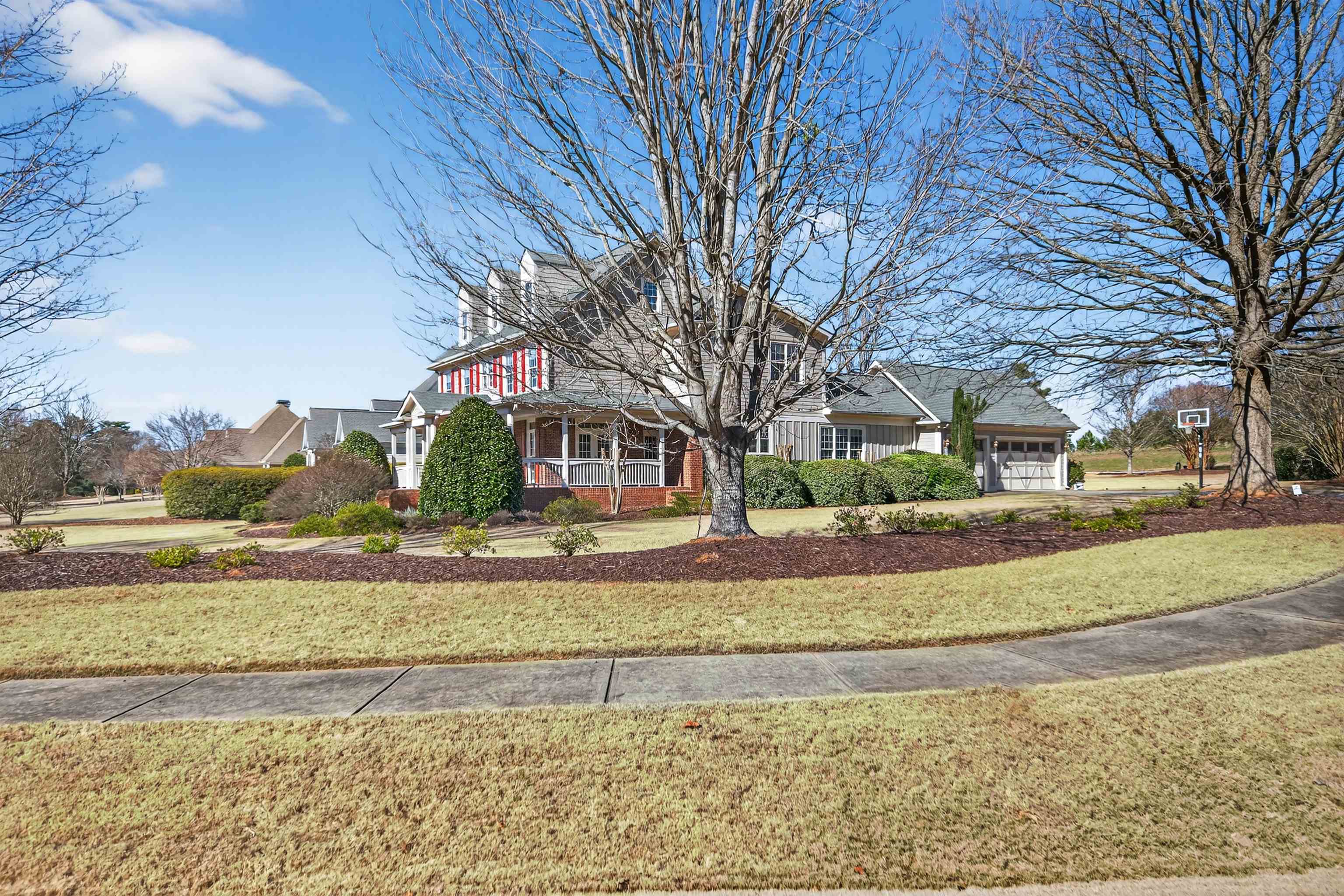 1000 BOXWOOD PLACE