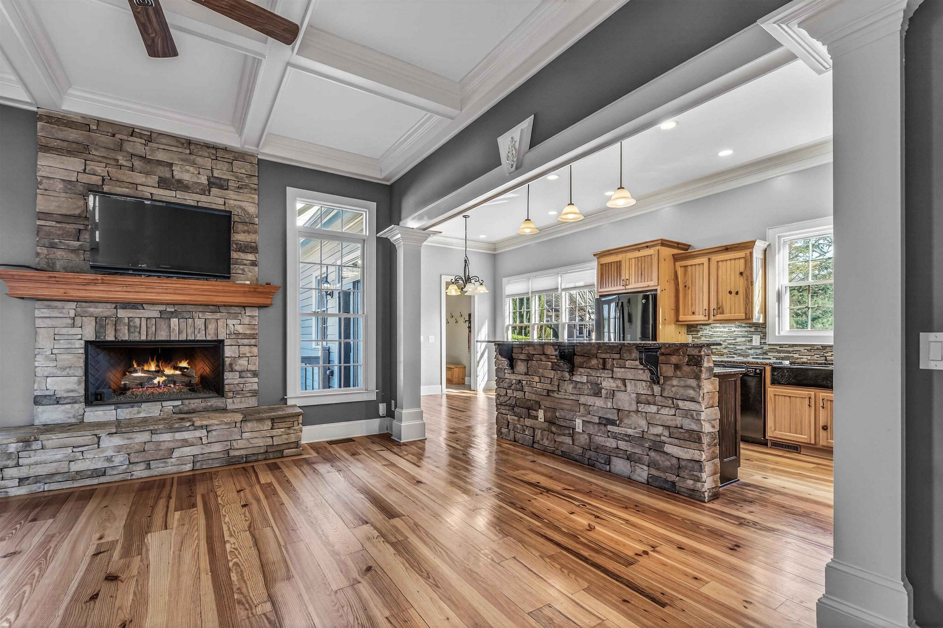 1000 BOXWOOD PLACE