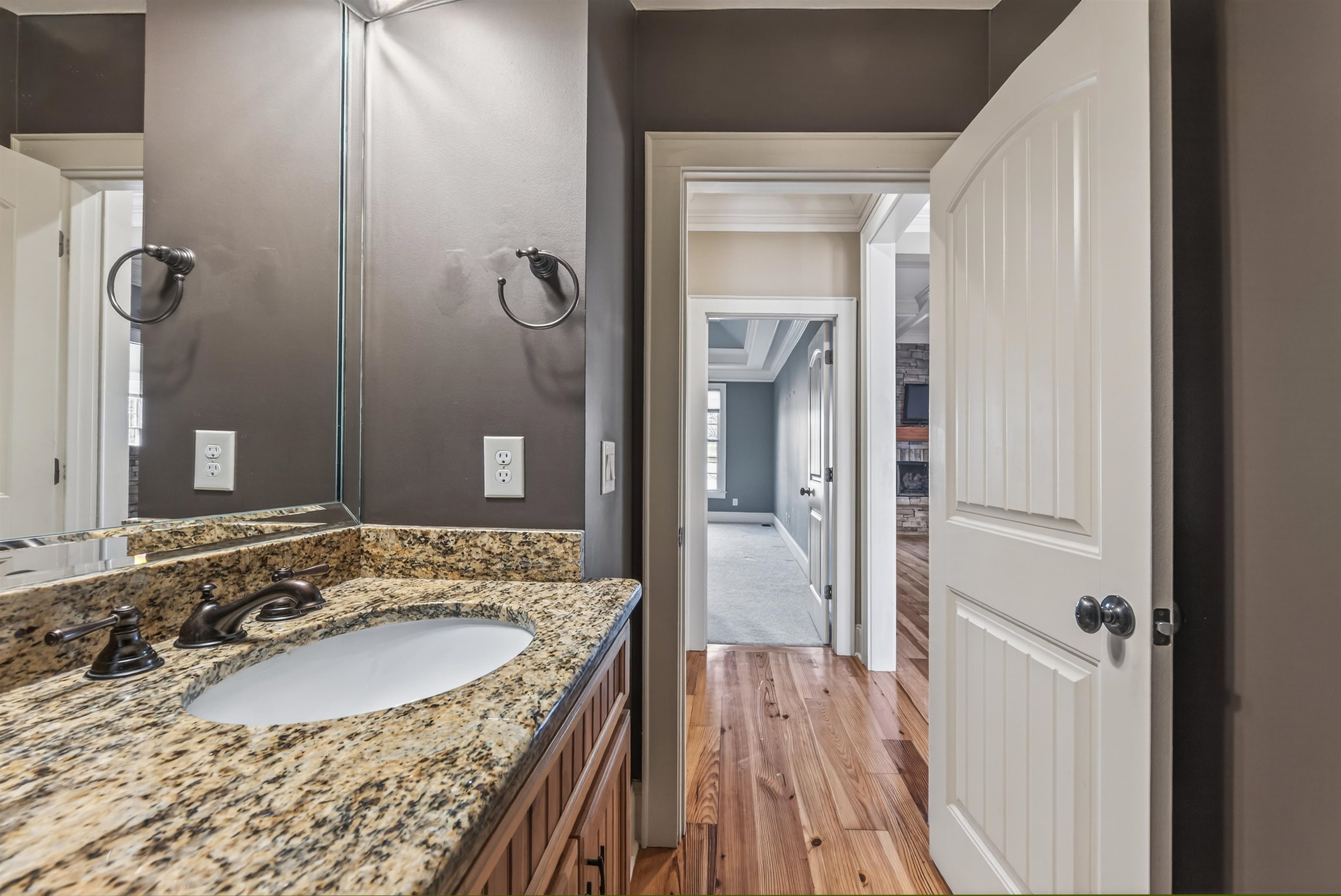 1000 BOXWOOD PLACE