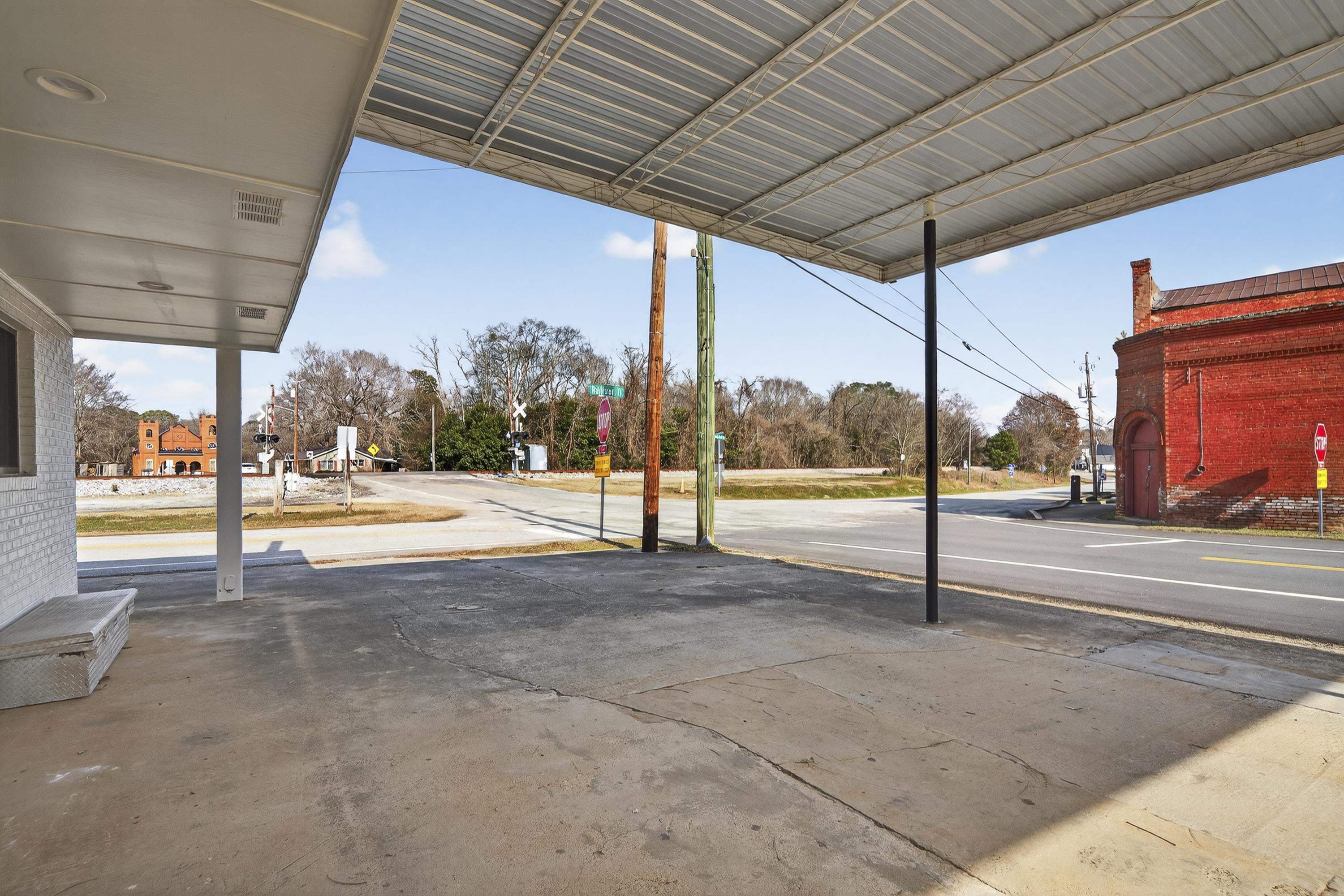 1001 BALDWIN DAIRY ROAD