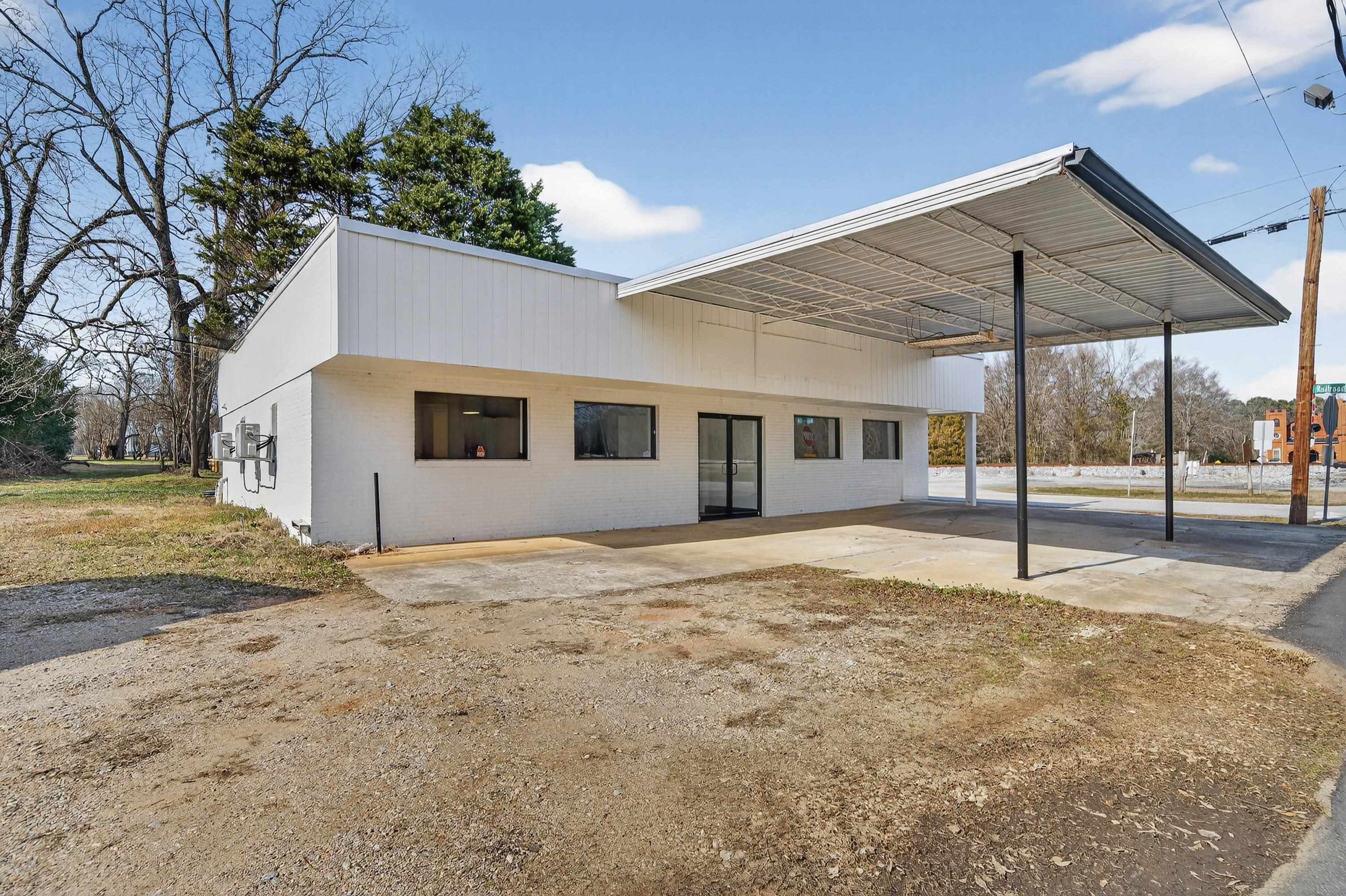 1001 BALDWIN DAIRY ROAD