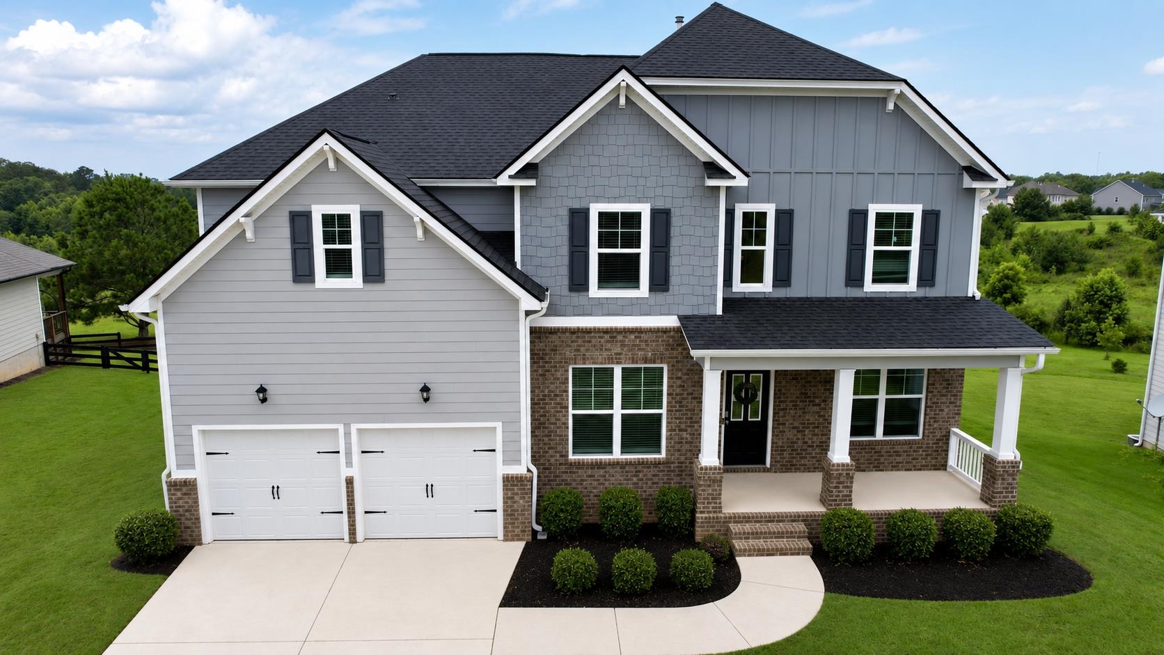 1091 CLUBHOUSE DR
