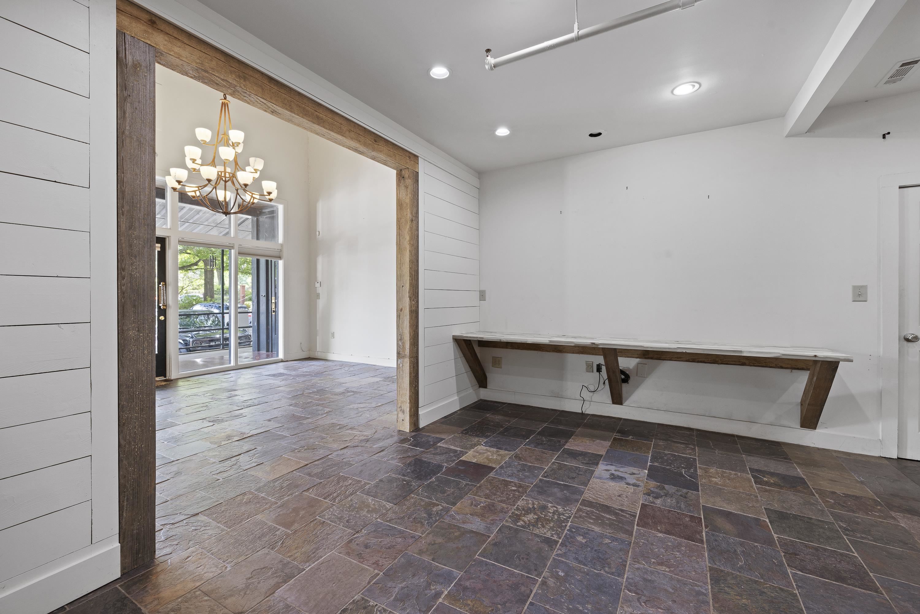 226 & 228 W WASHINGTON STREET
