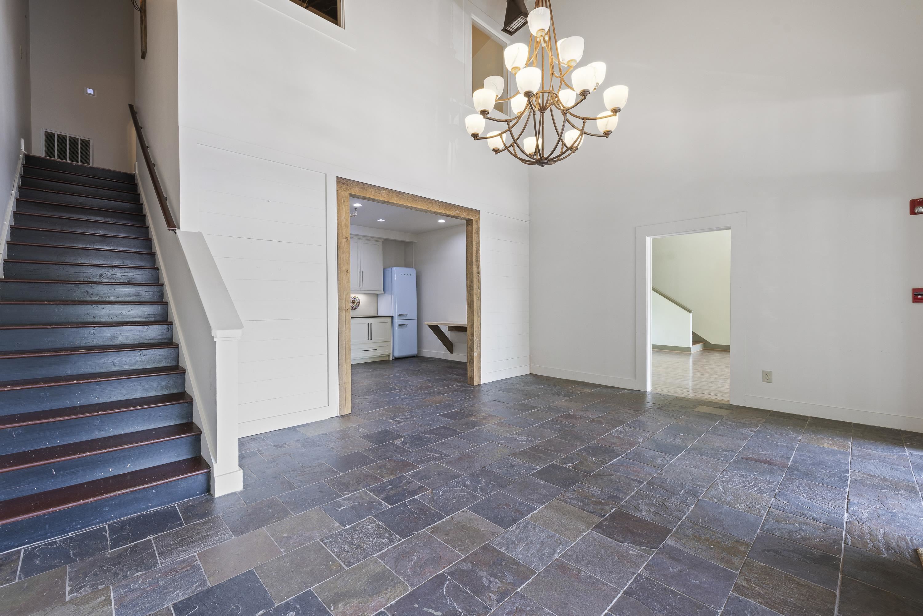 226 & 228 W WASHINGTON STREET