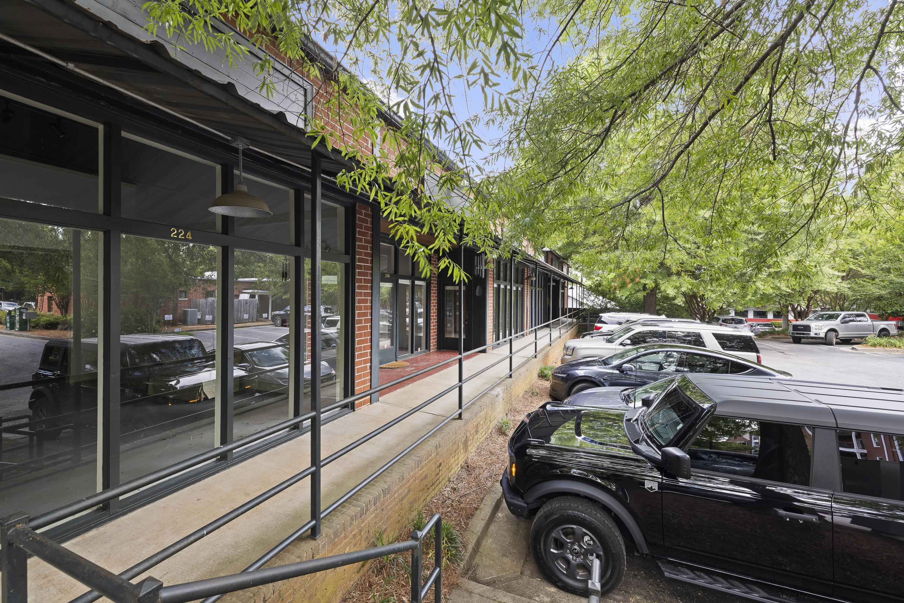 226 & 228 W WASHINGTON STREET
