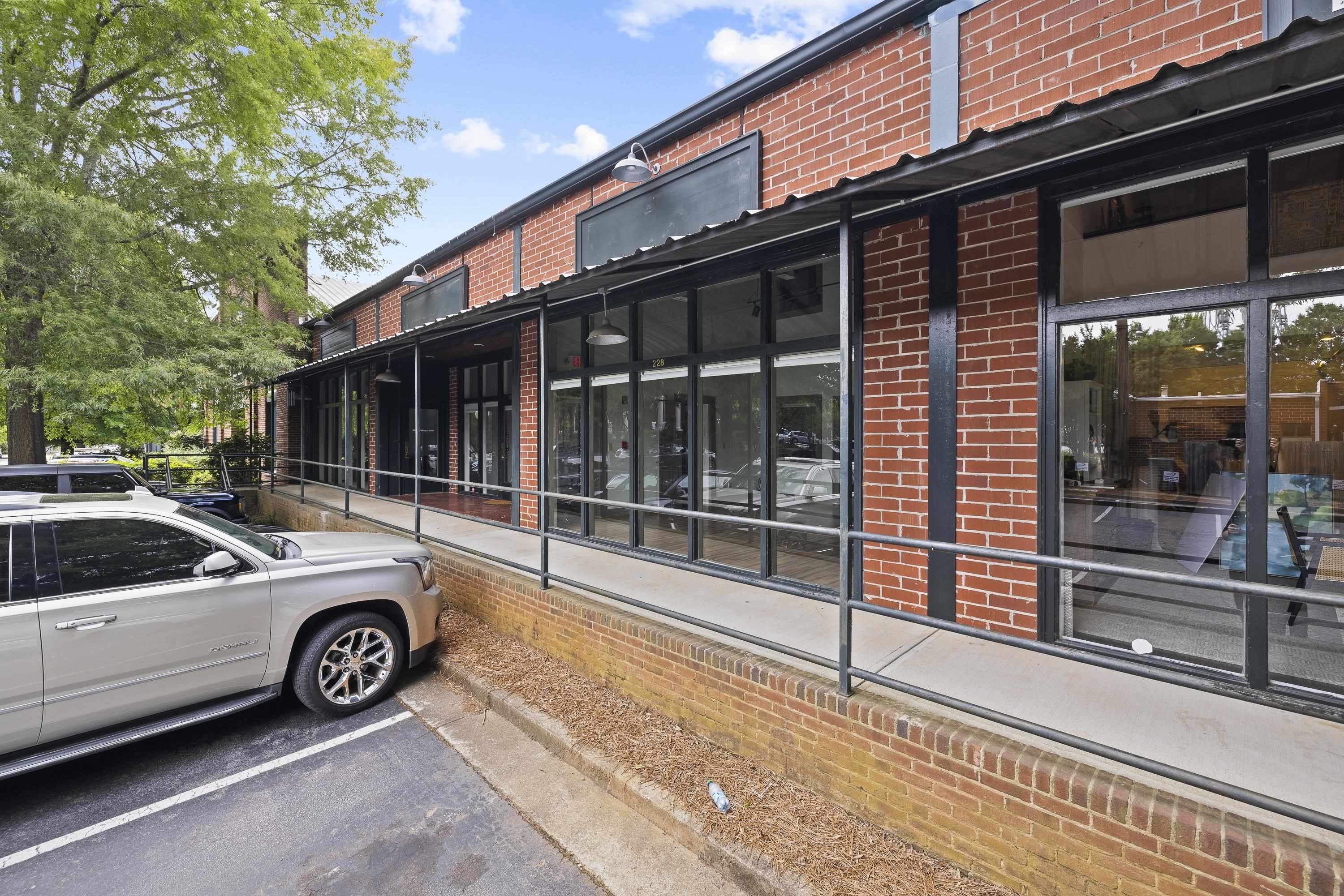 226 & 228 W WASHINGTON STREET
