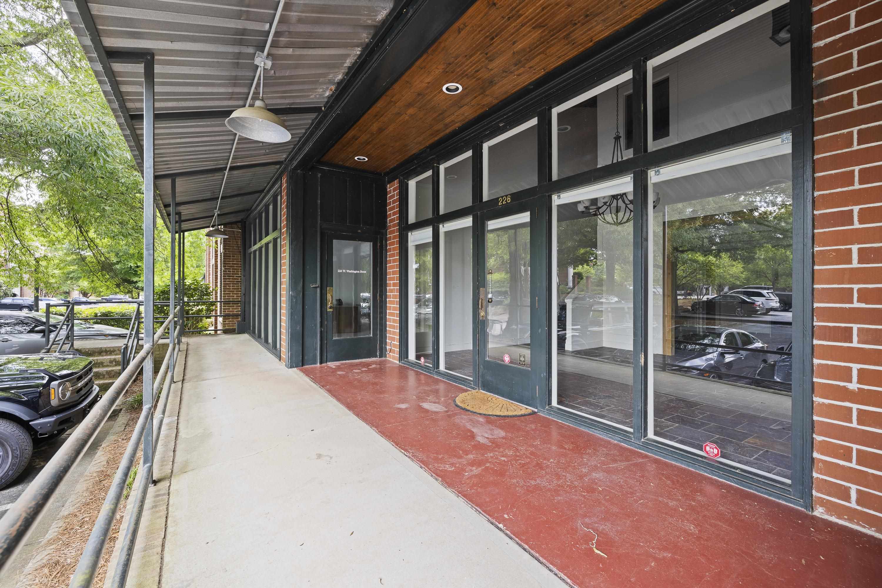 226 & 228 W WASHINGTON STREET