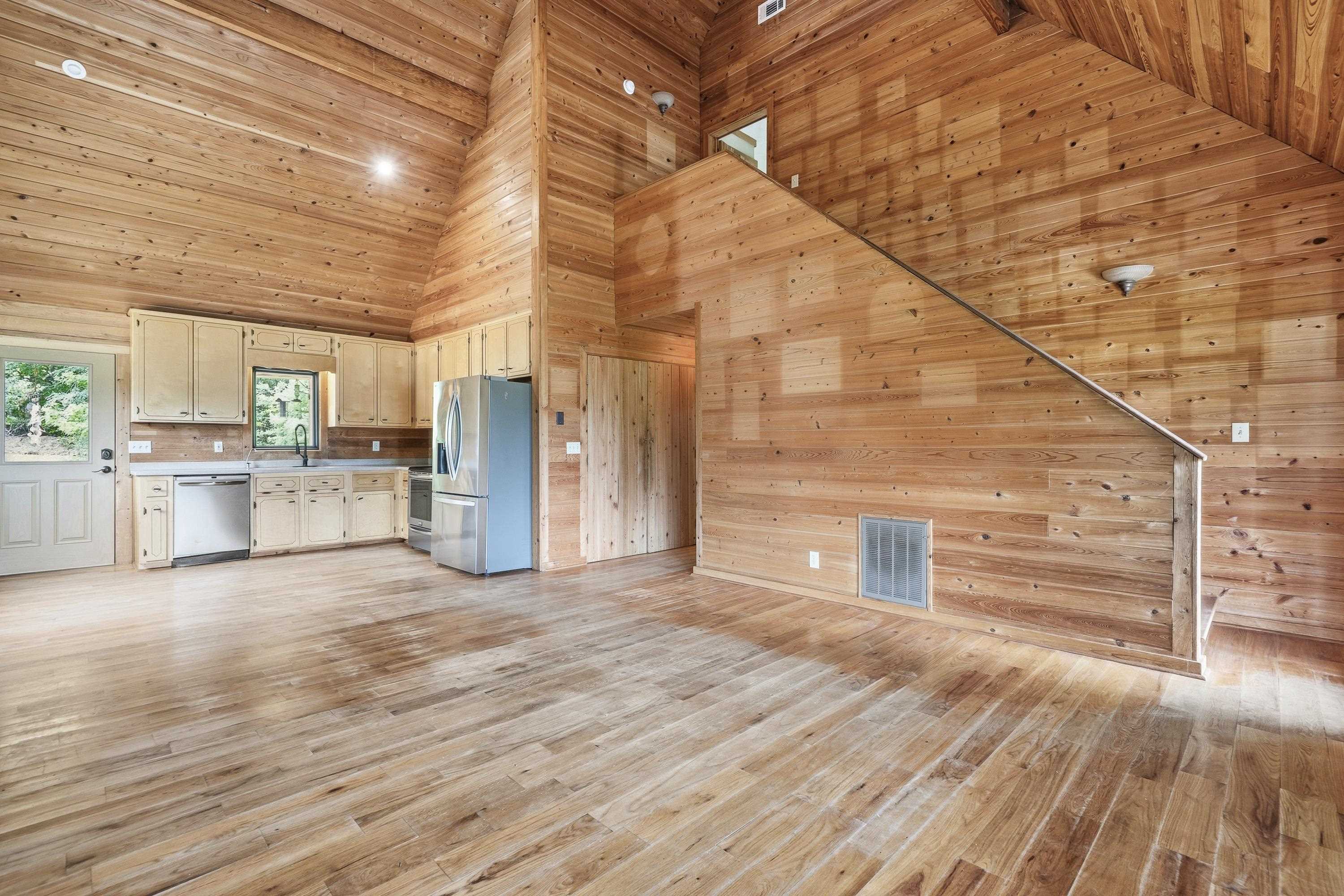 63 TOMAHAWK DRIVE