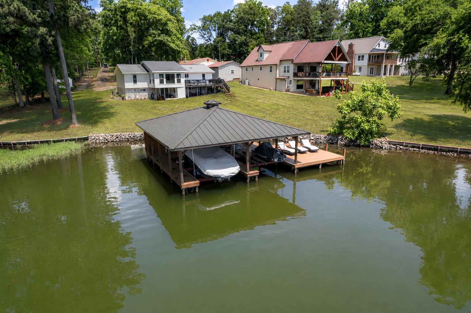 180 NE JACKSON ROAD