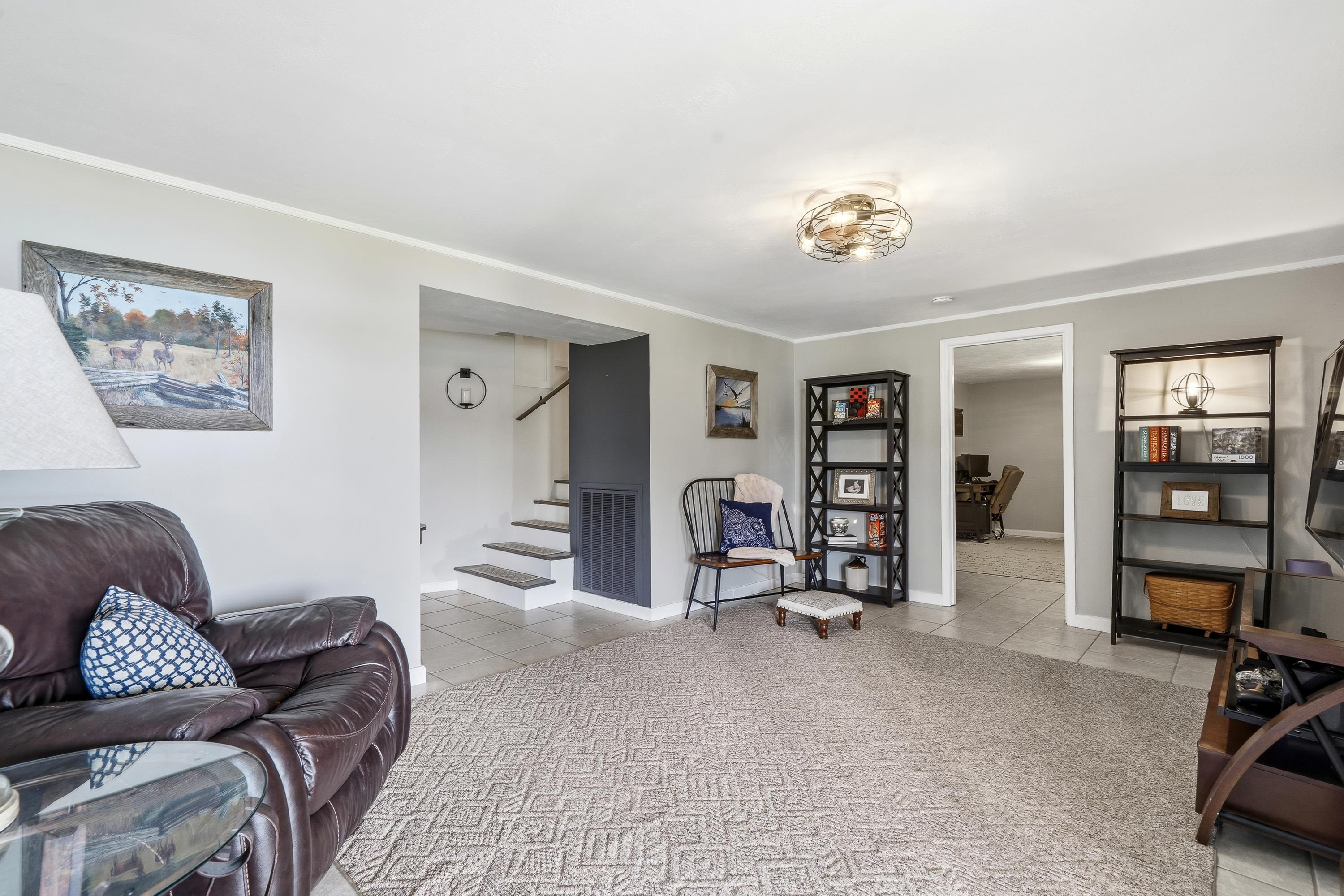 180 NE JACKSON ROAD