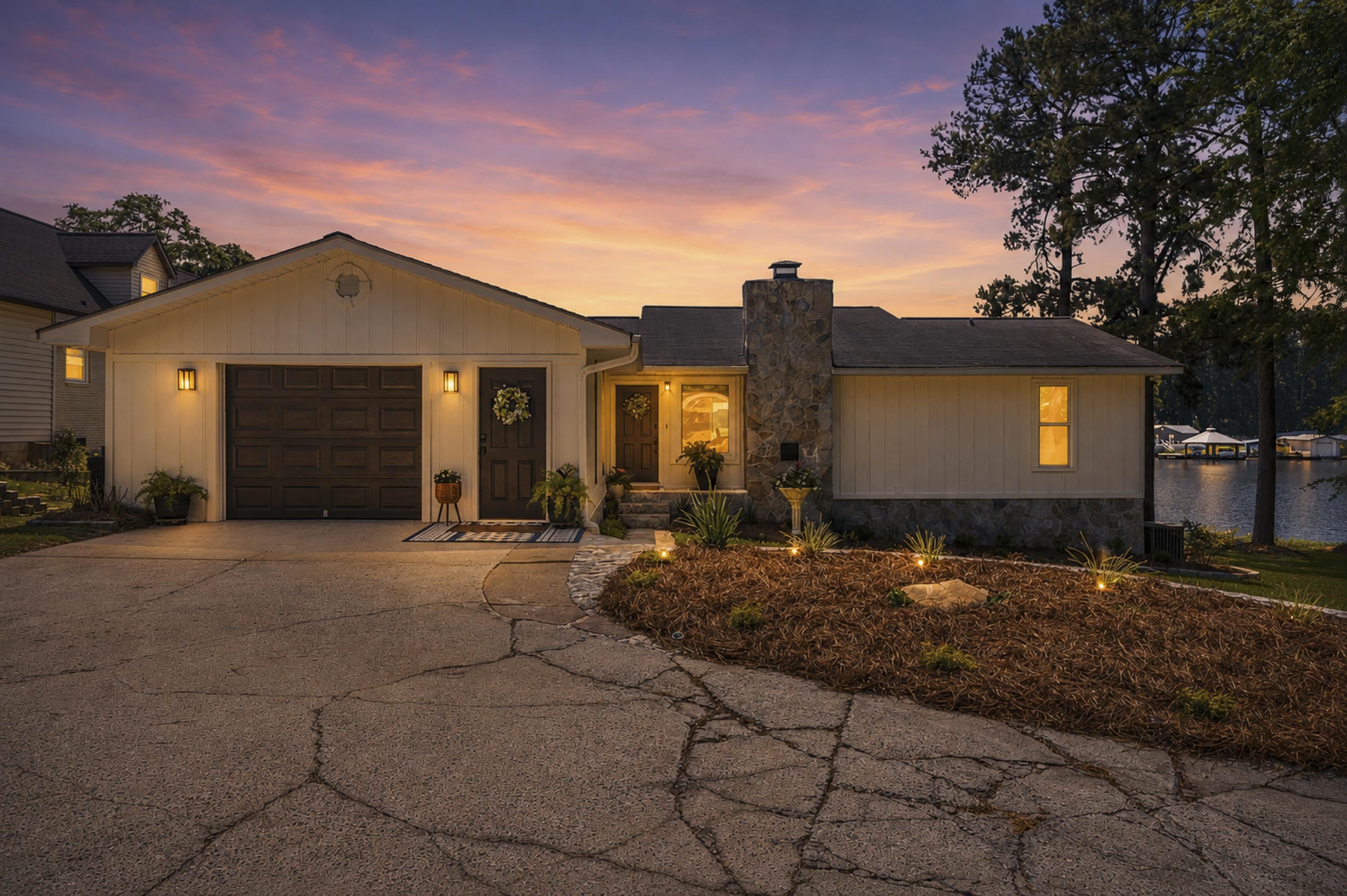 180 NE JACKSON ROAD