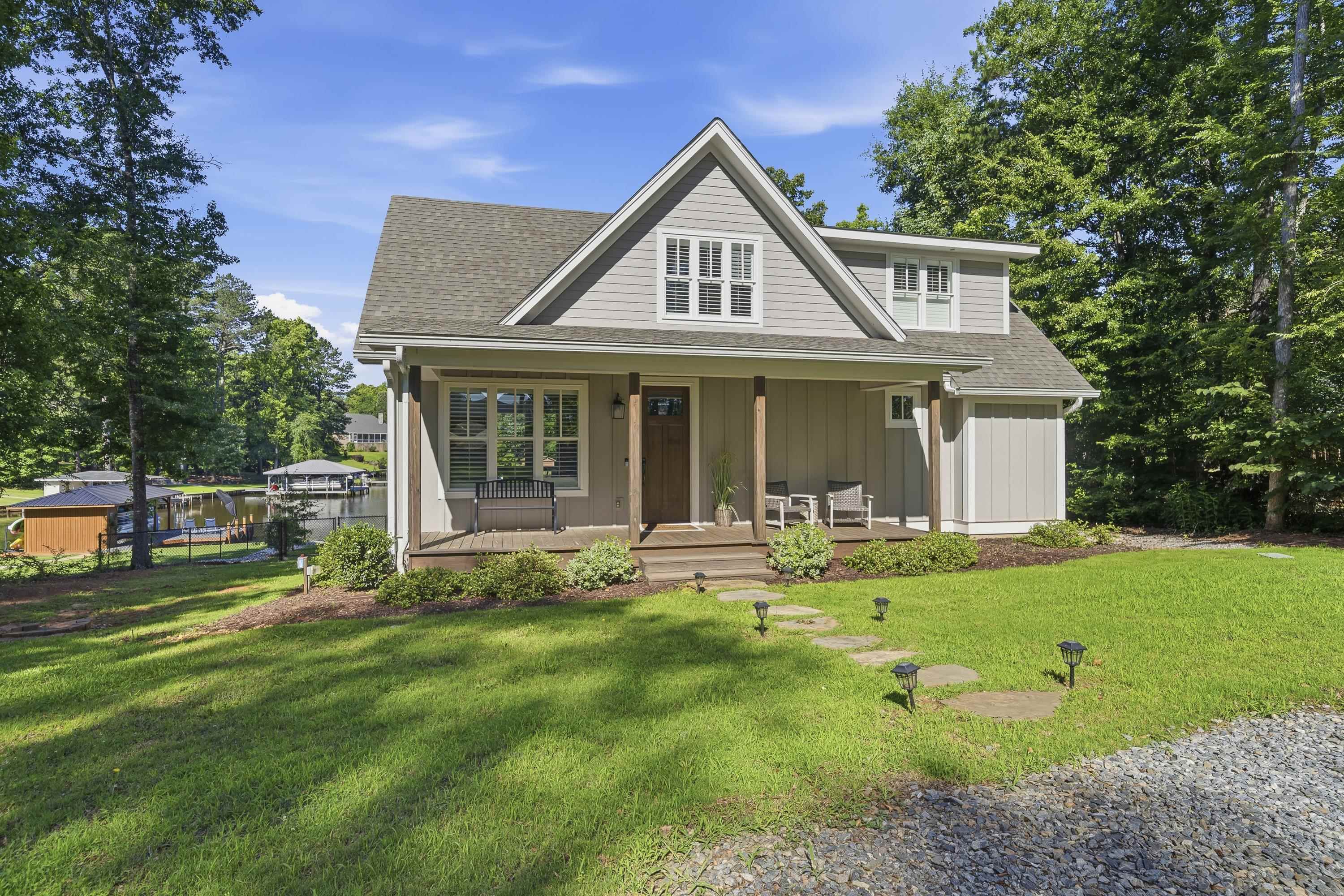 110 NW HARBOUR POINT