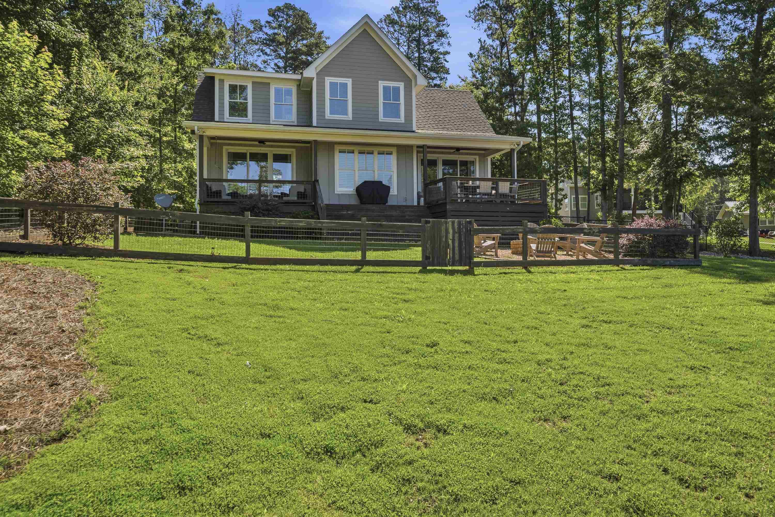 110 NW HARBOUR POINT