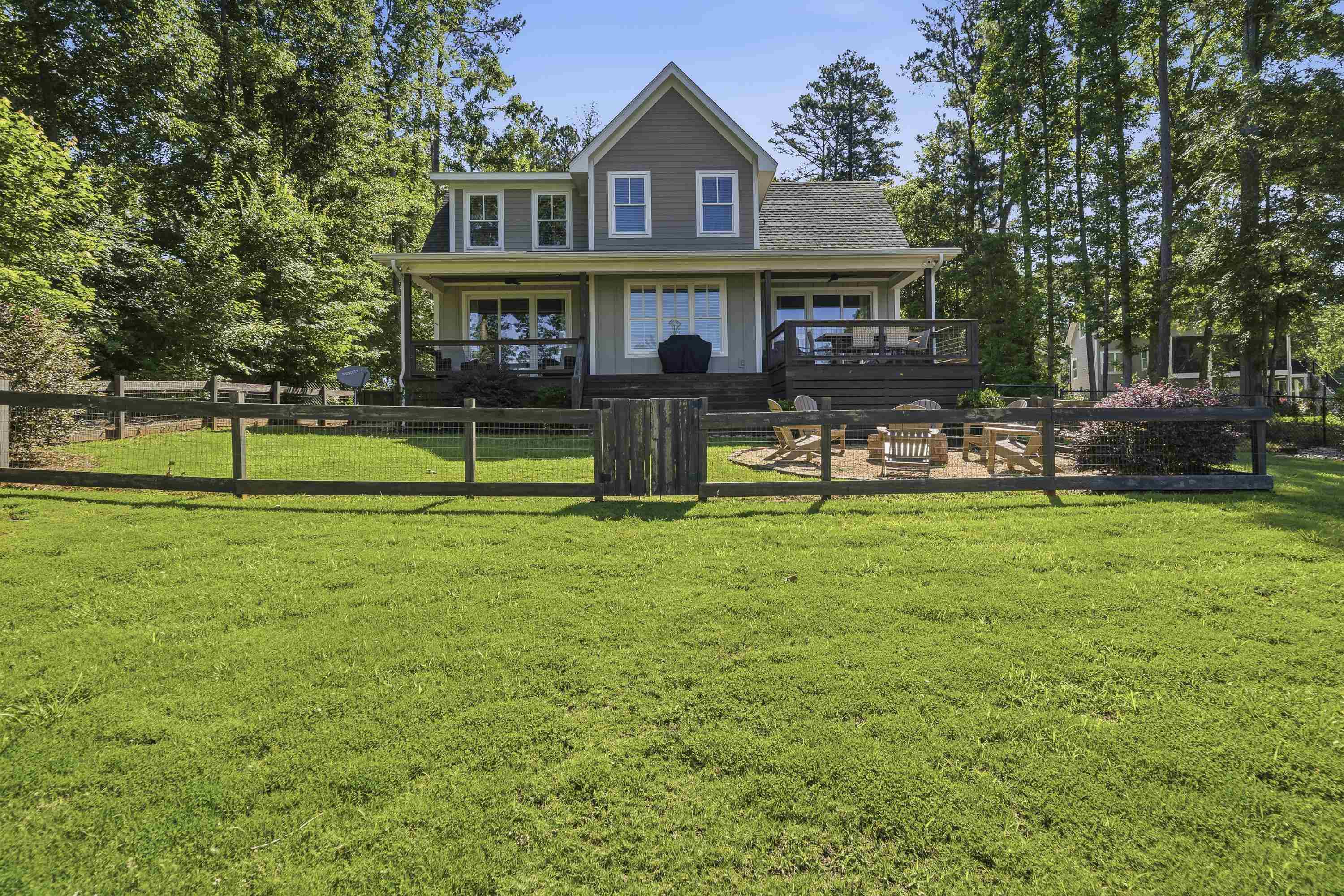 110 NW HARBOUR POINT