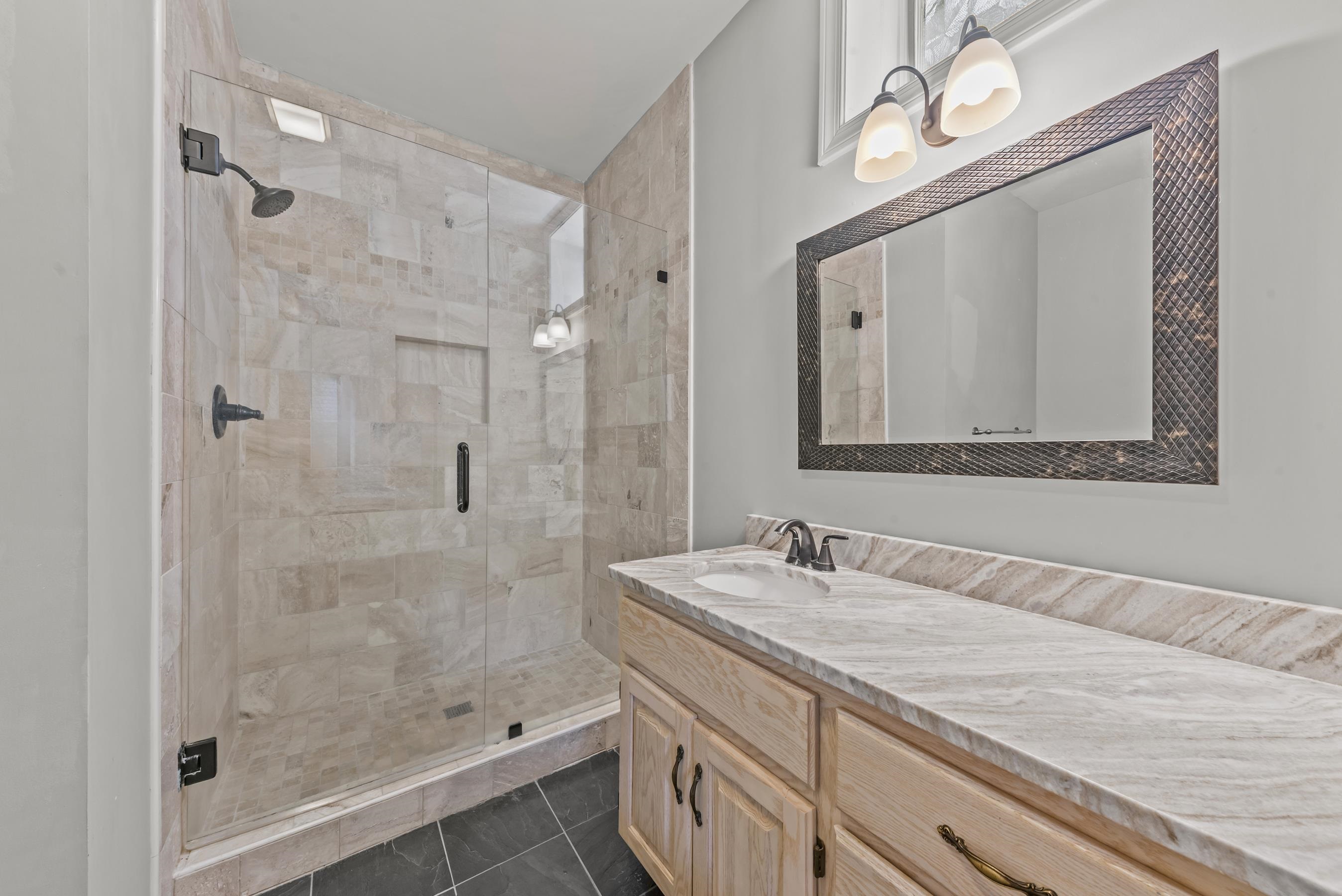 1241 MERCER TRAIL