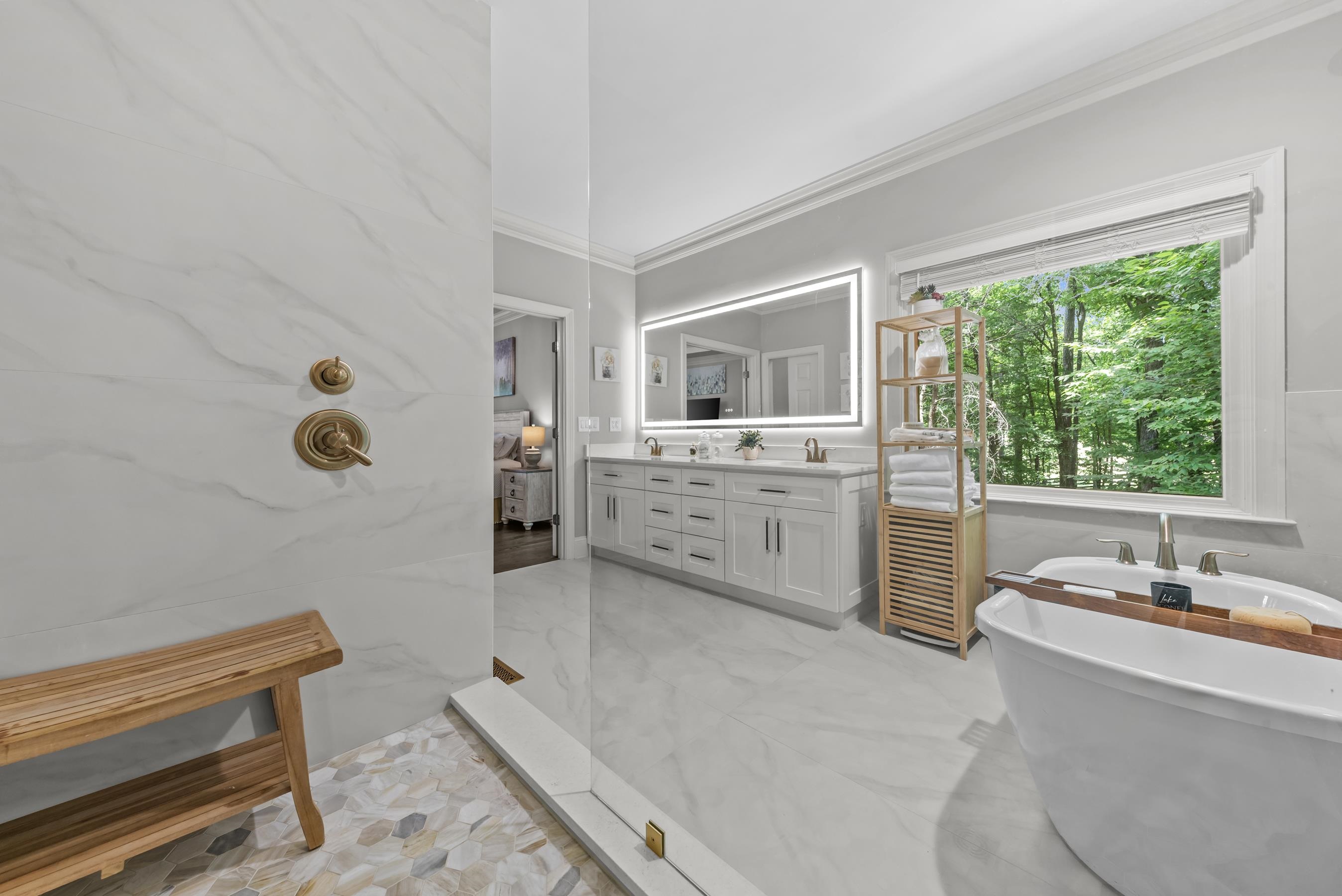 1241 MERCER TRAIL