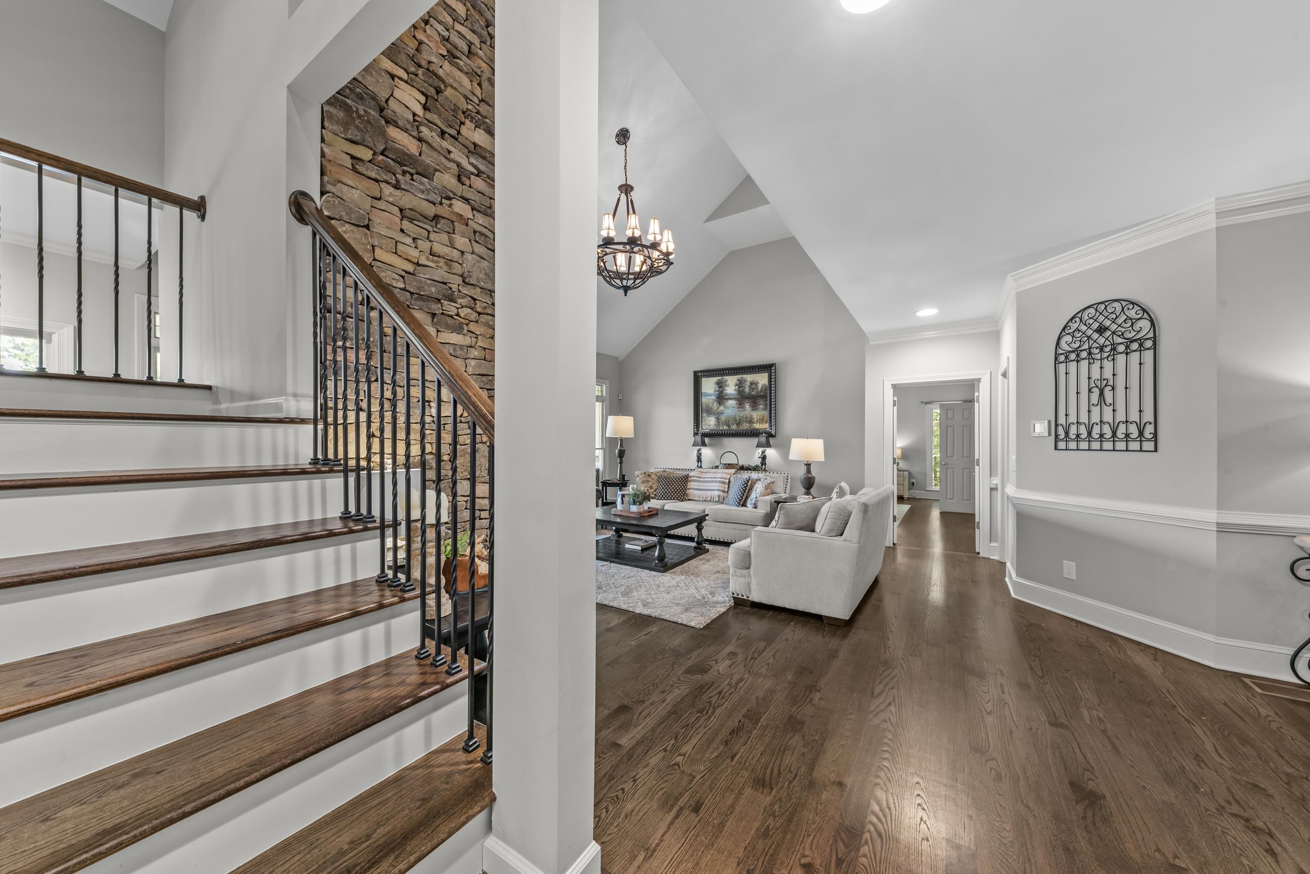 1241 MERCER TRAIL