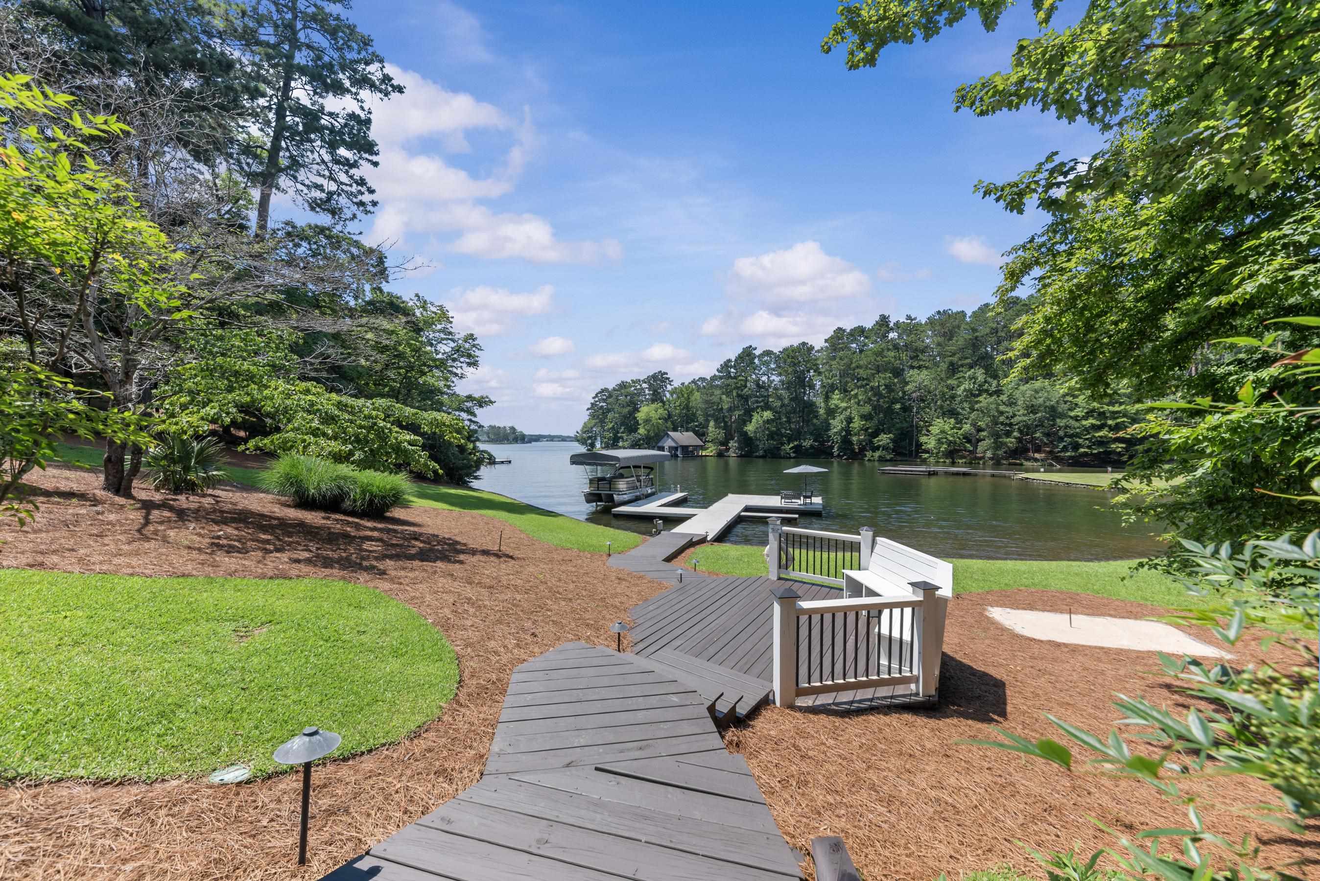 1241 MERCER TRAIL