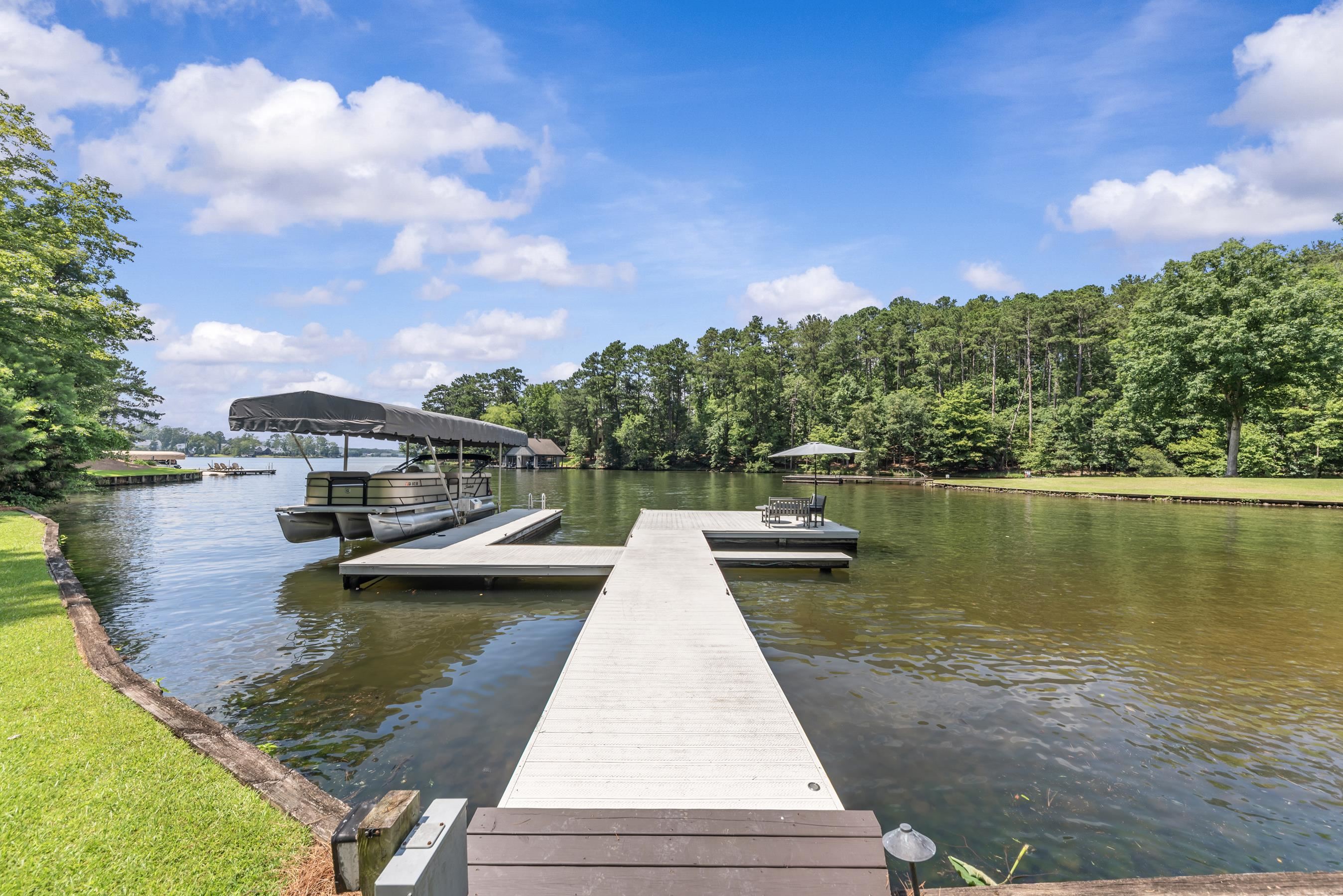 1241 MERCER TRAIL