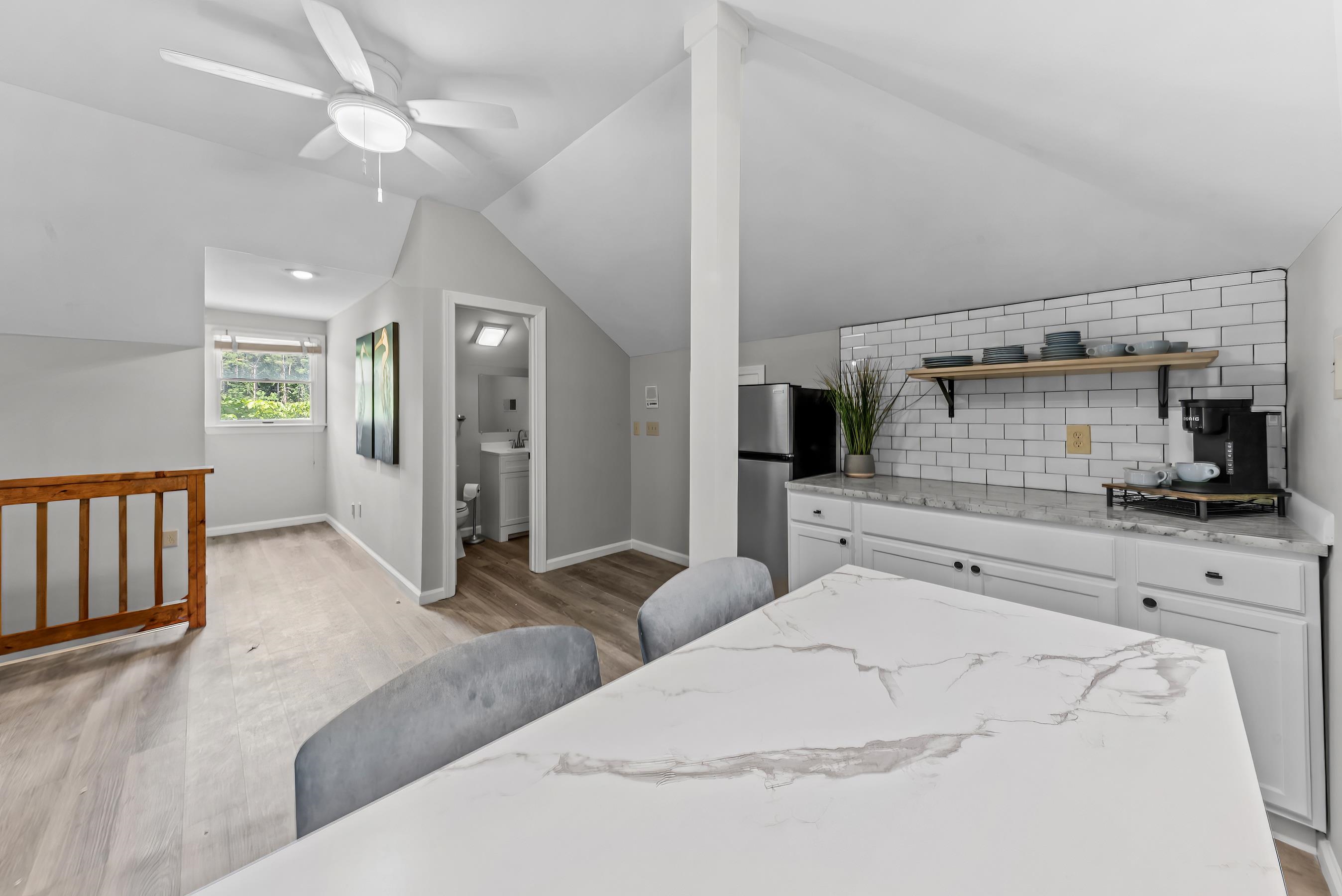 1241 MERCER TRAIL