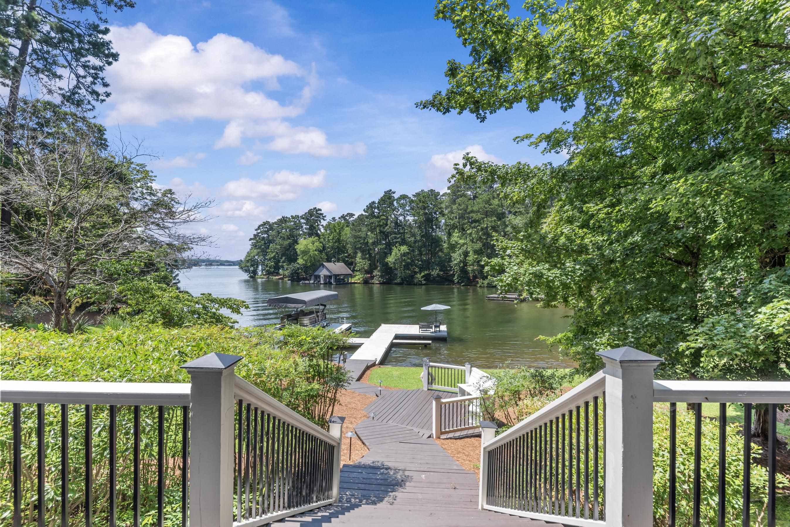 1241 MERCER TRAIL
