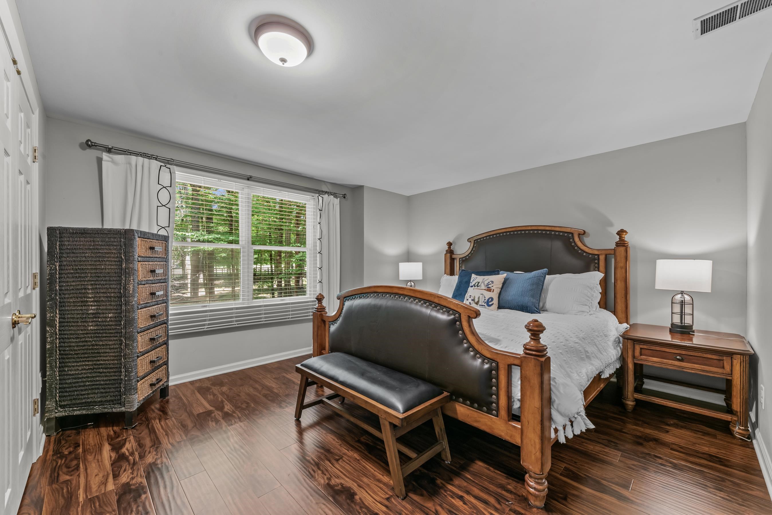 1241 MERCER TRAIL