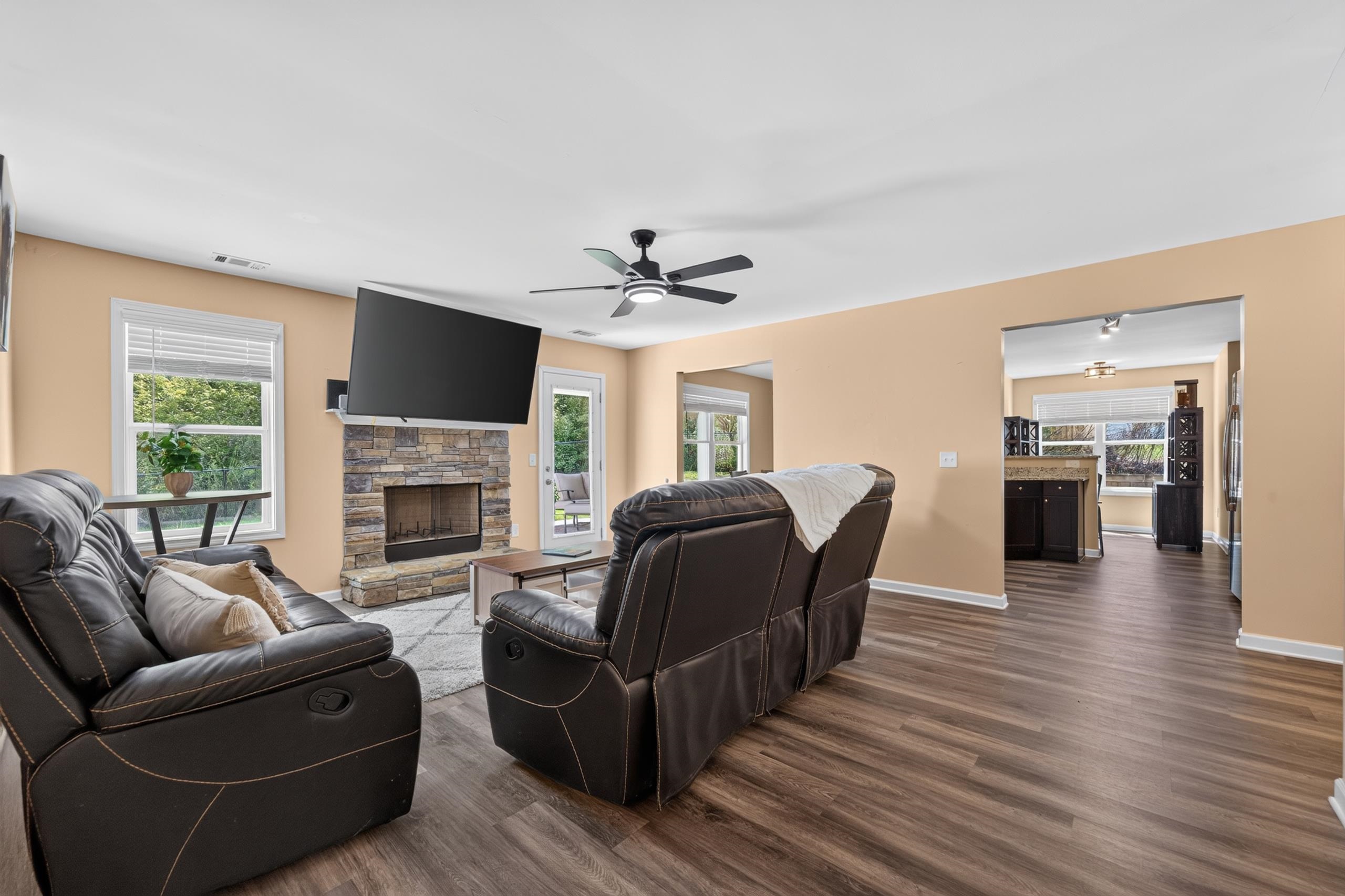 134 MISTY GROVE