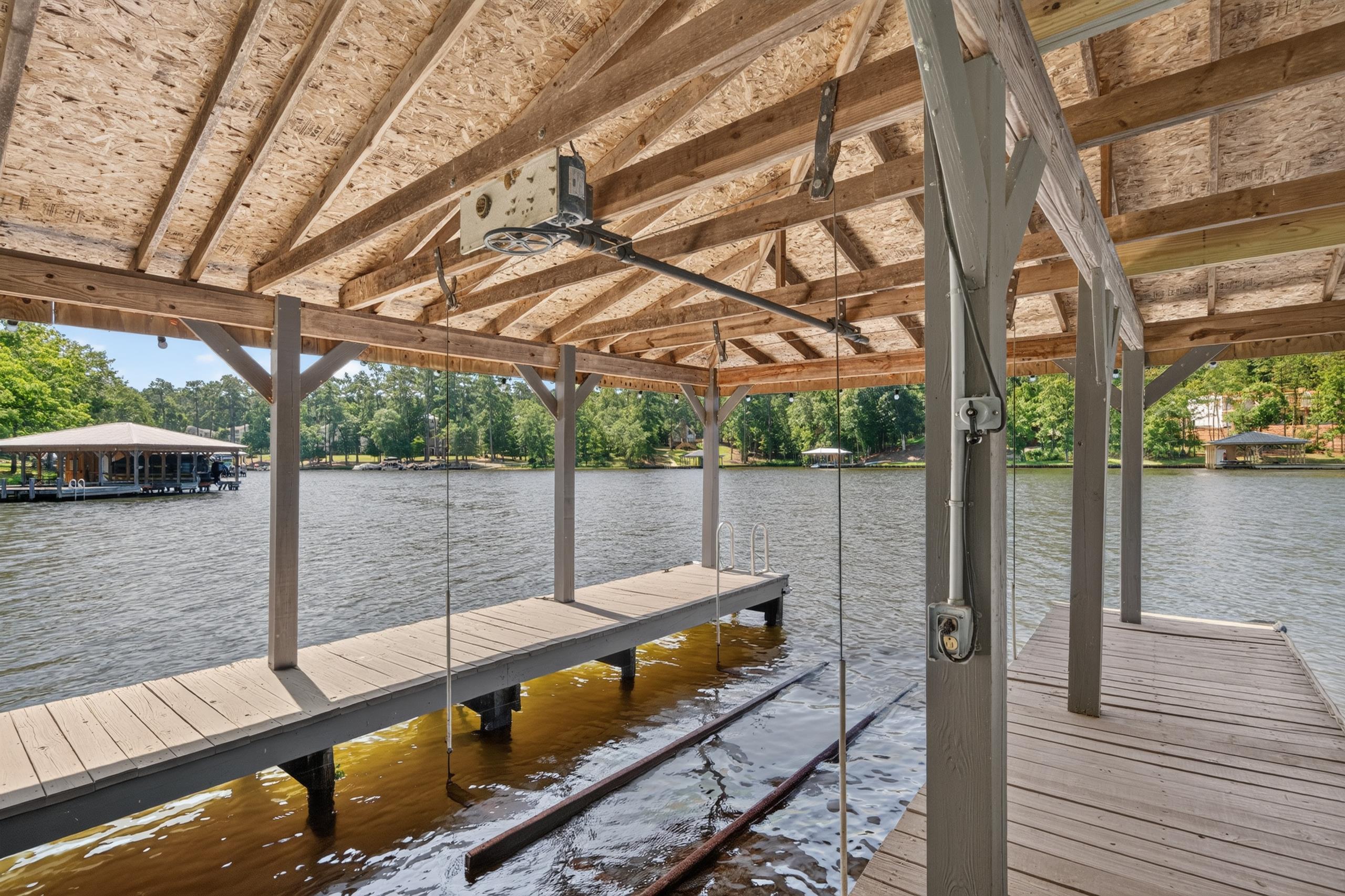 2189 OCONEE DRIVE