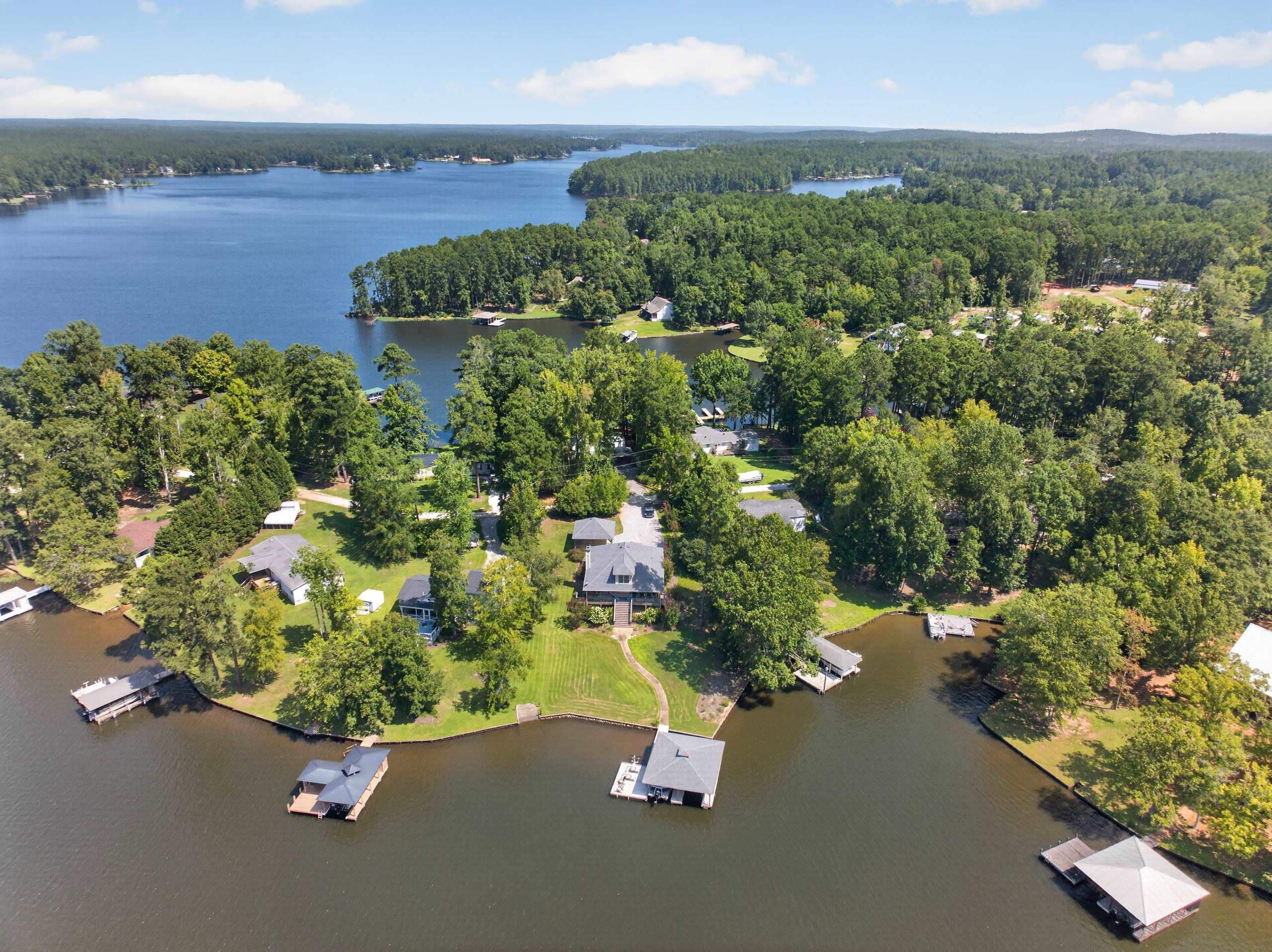 2189 OCONEE DRIVE