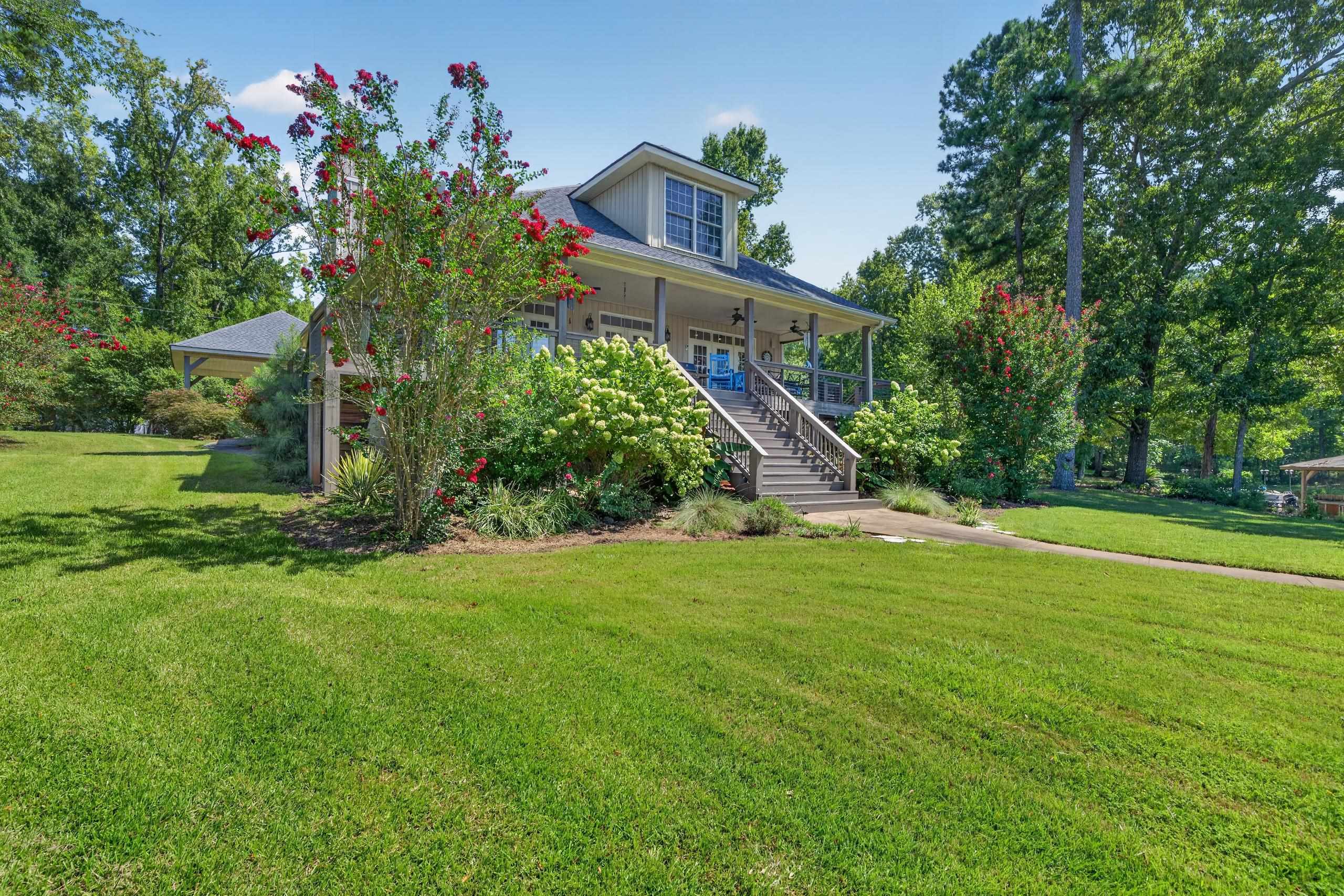 2189 OCONEE DRIVE