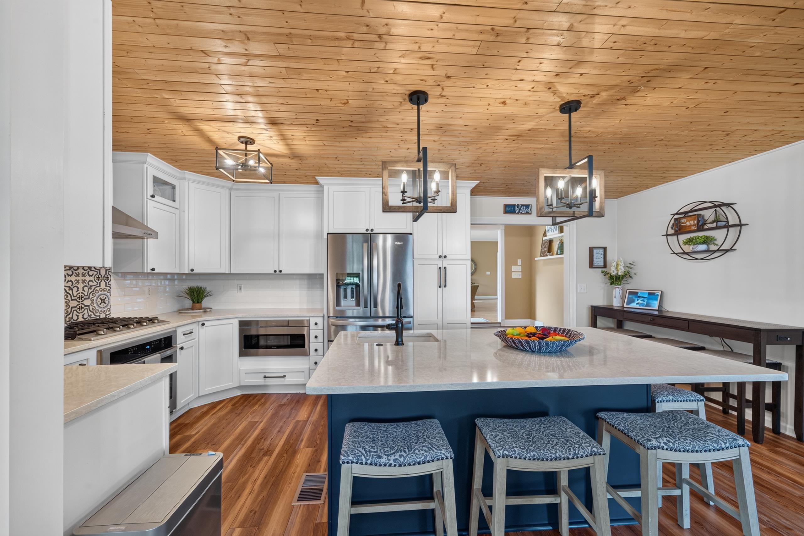 1094 CROOKED CREEK ROAD