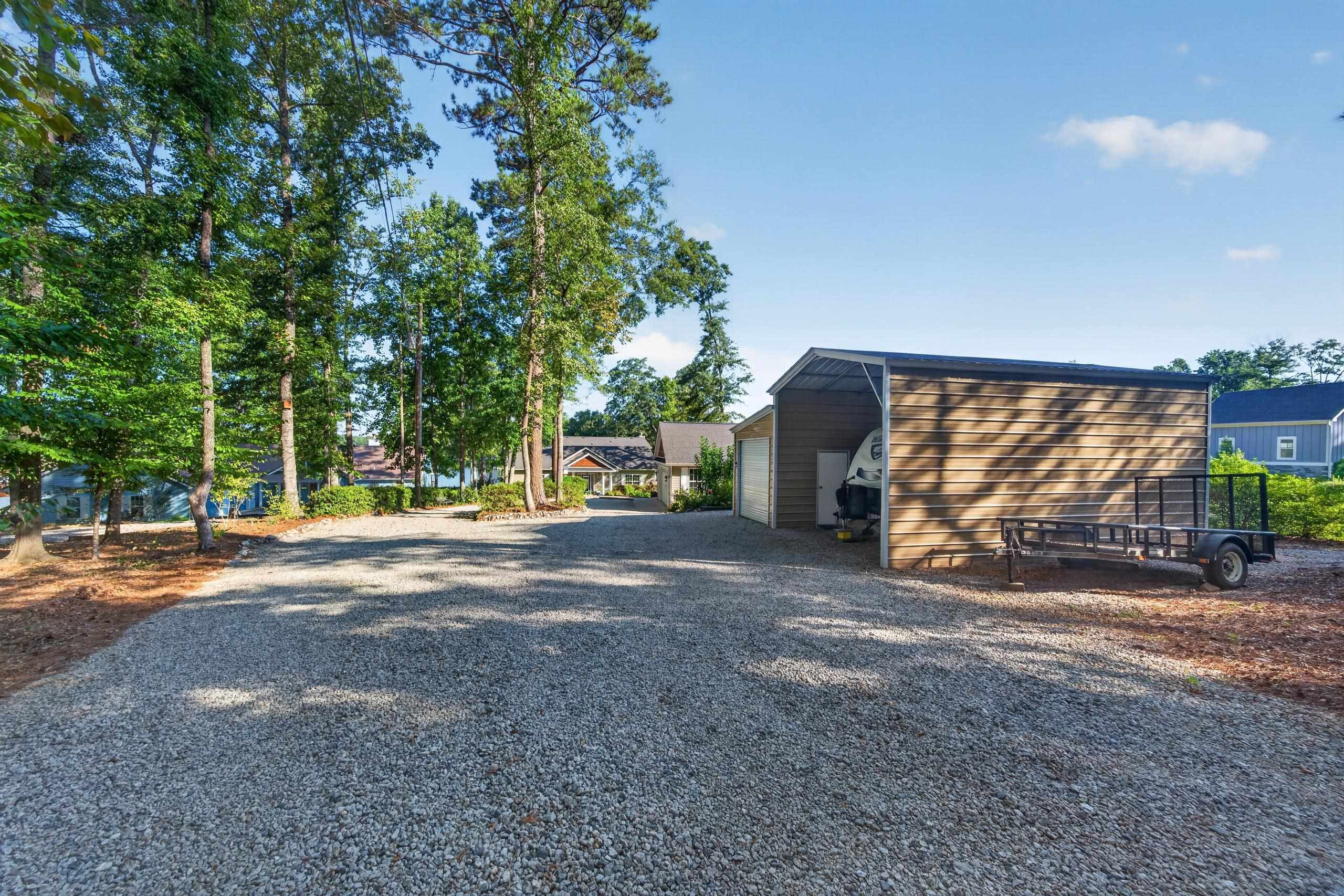 1094 CROOKED CREEK ROAD