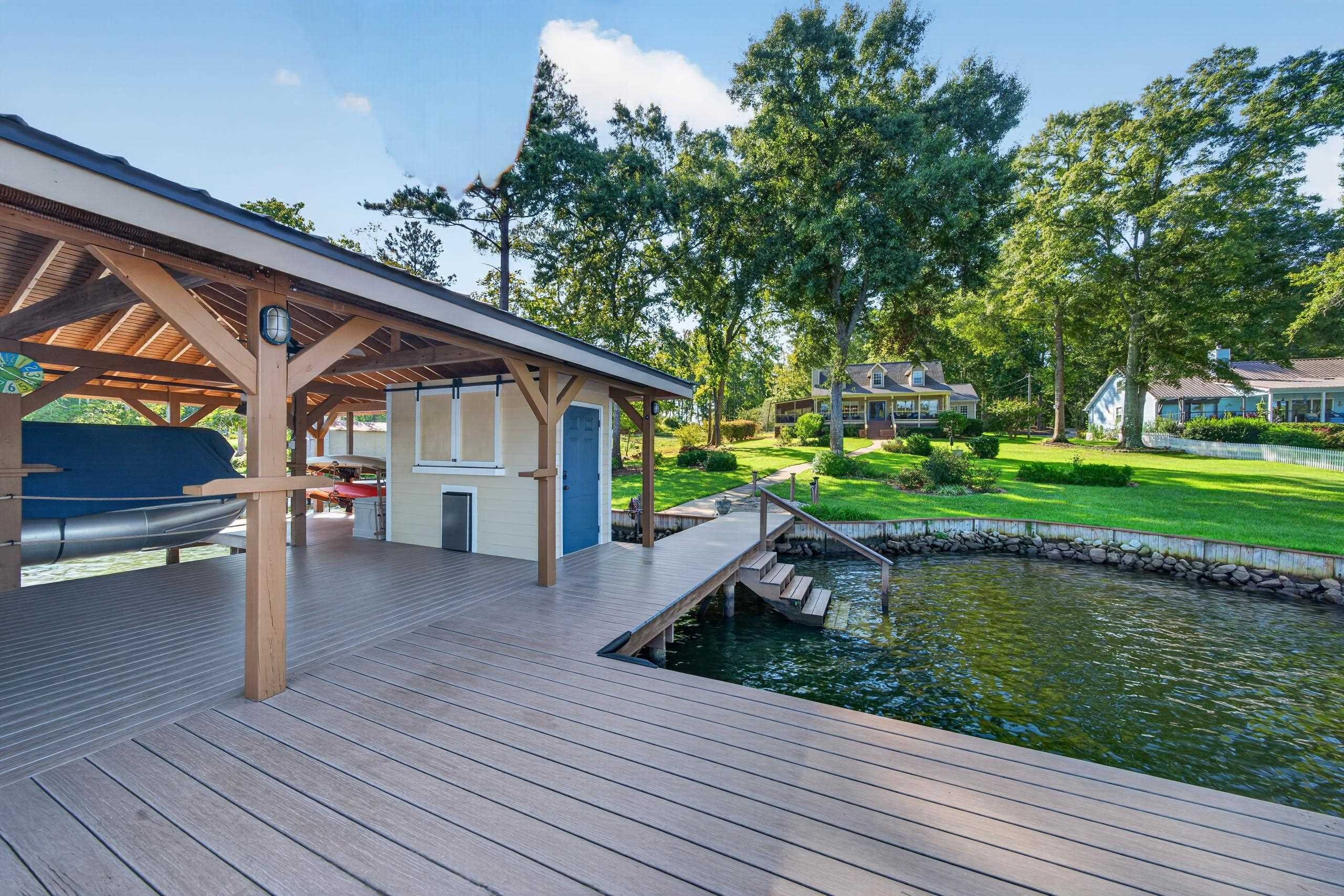 1094 CROOKED CREEK ROAD