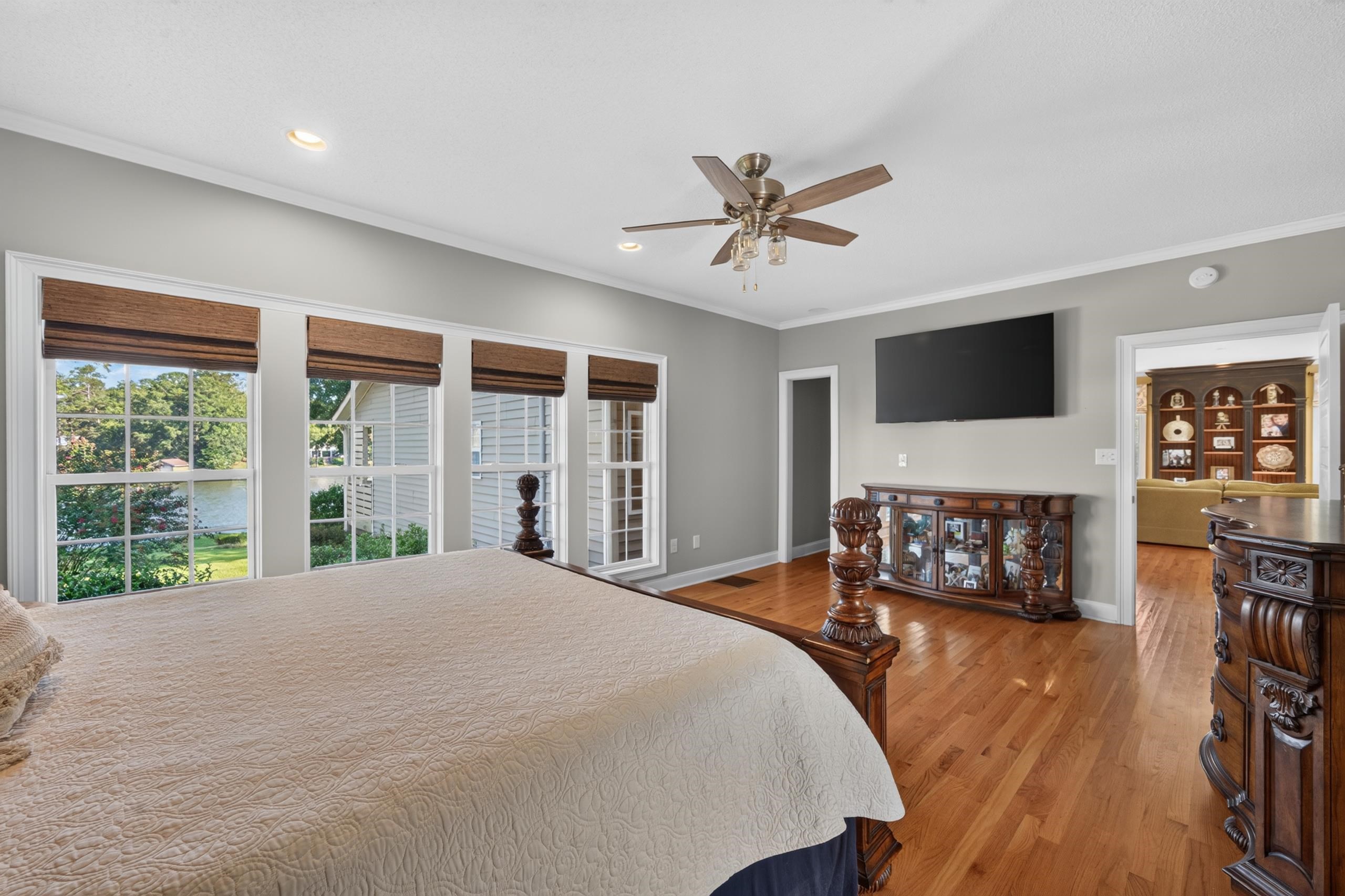 1094 CROOKED CREEK ROAD