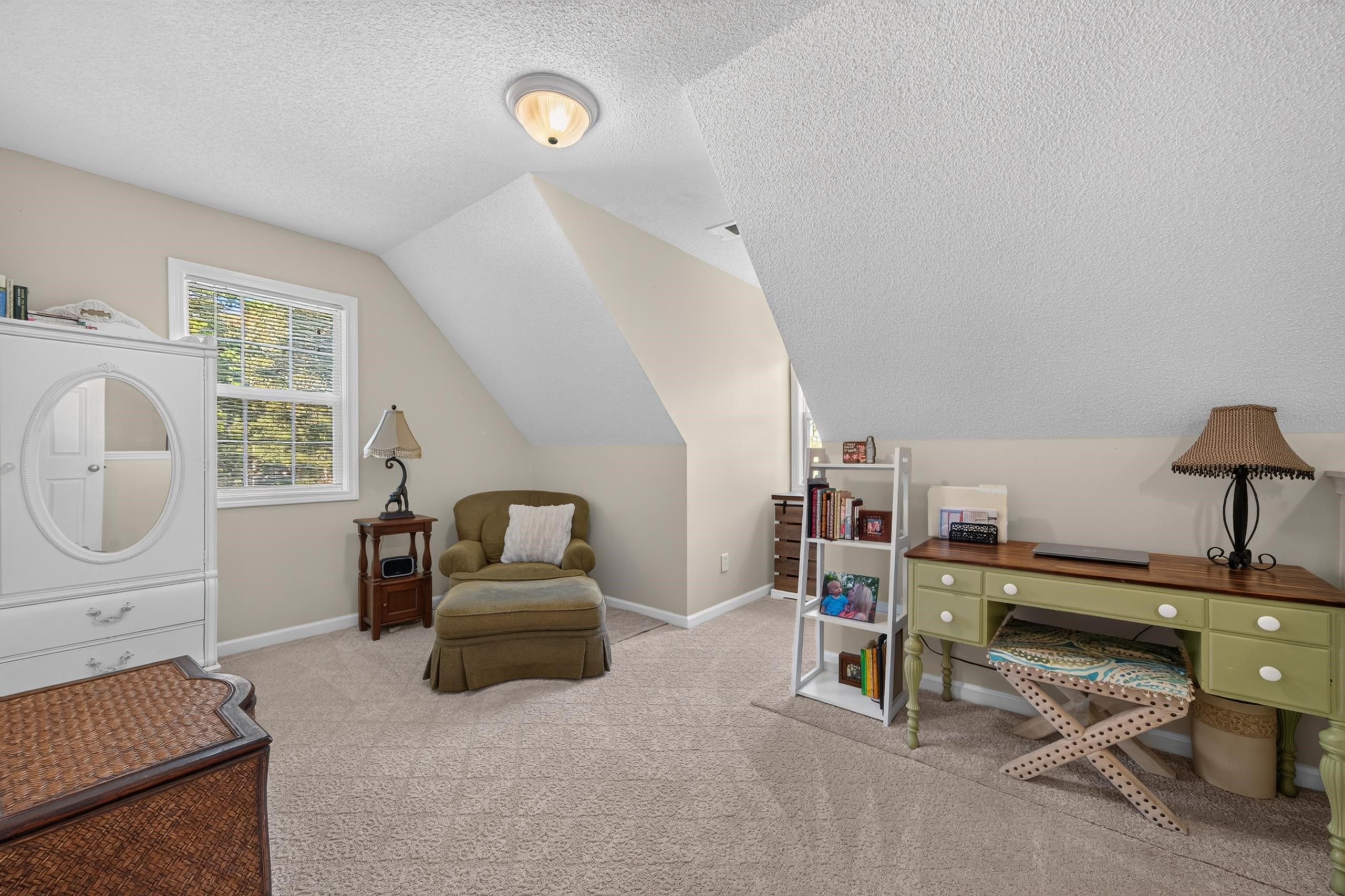 1094 CROOKED CREEK ROAD