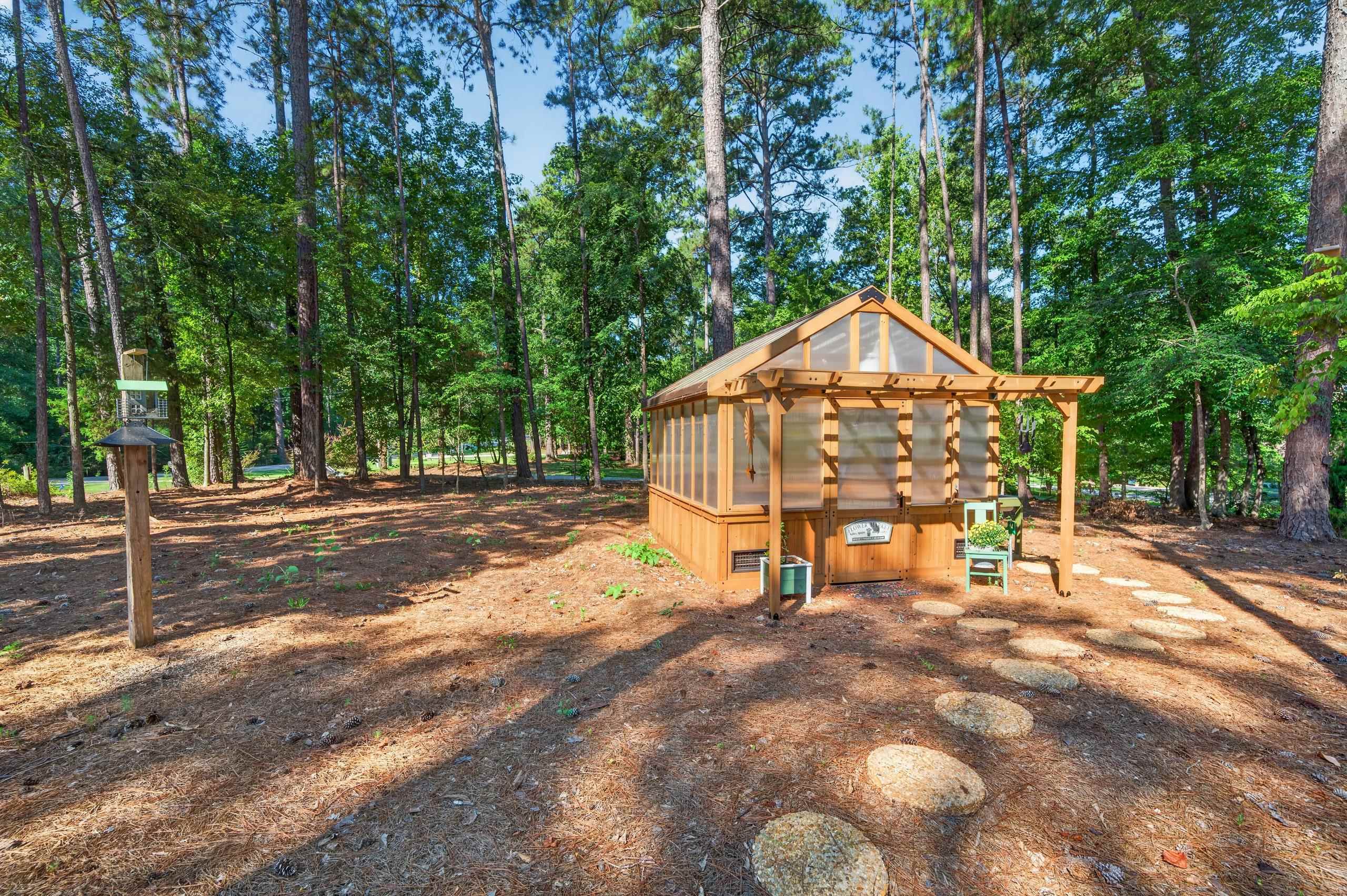 1094 CROOKED CREEK ROAD