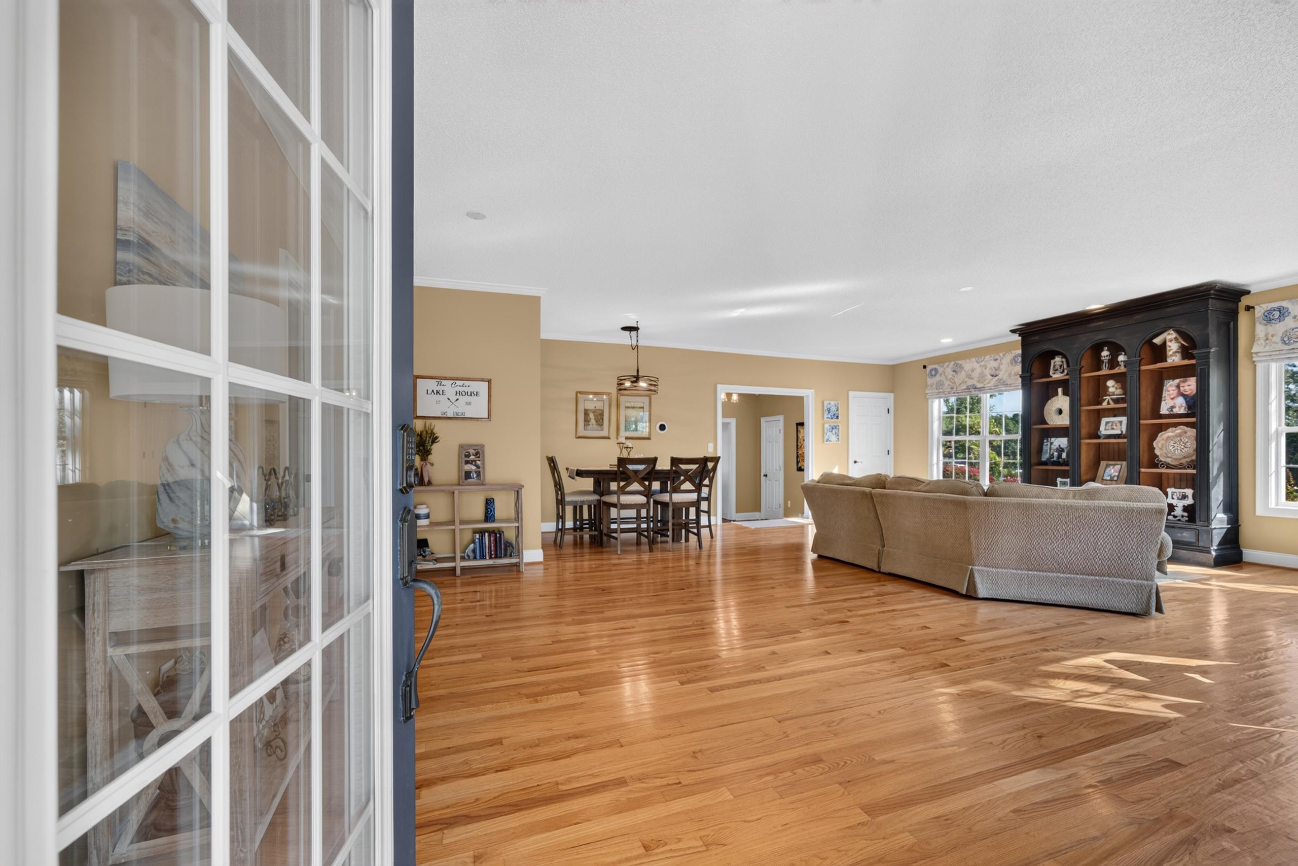 1094 CROOKED CREEK ROAD