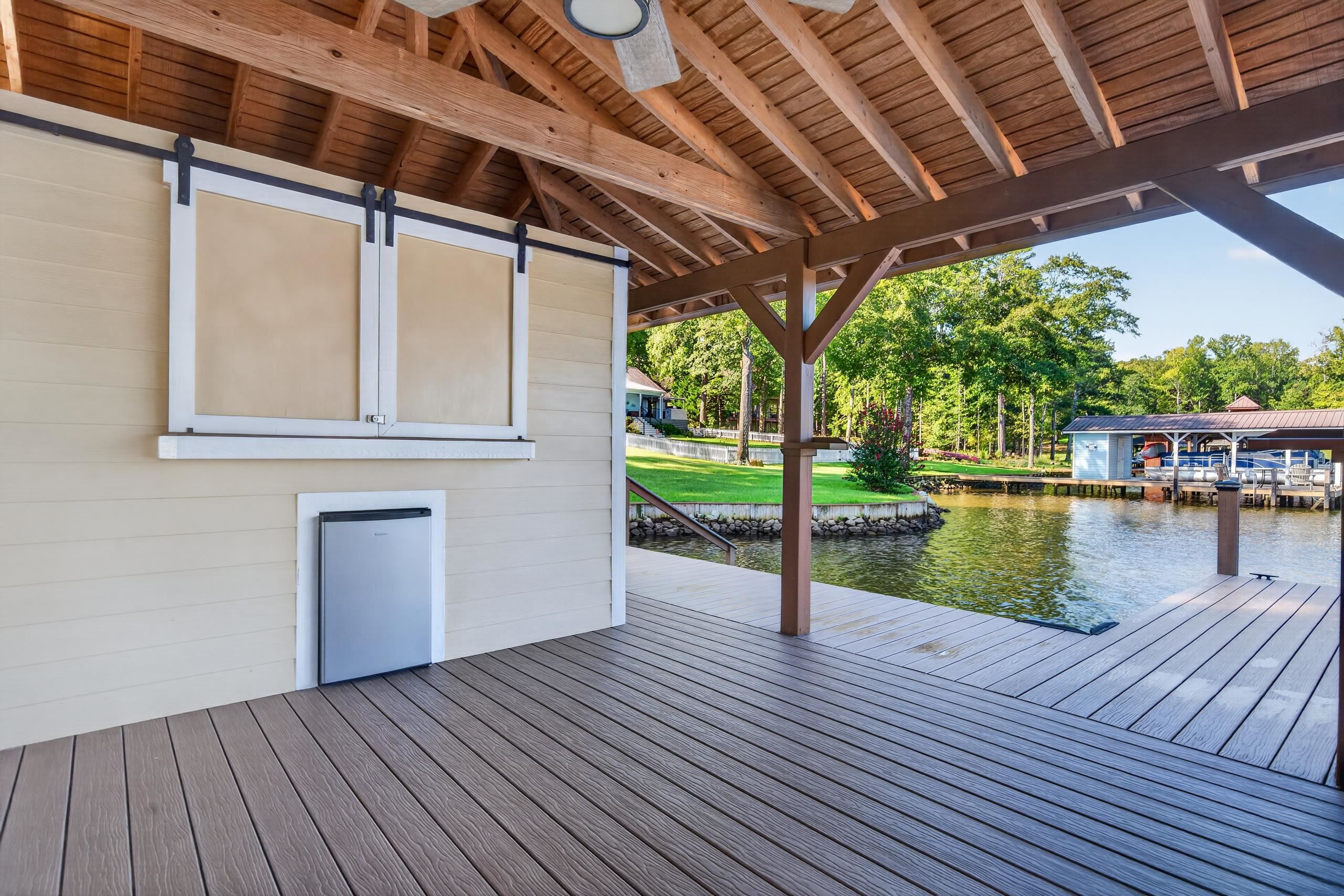 1094 CROOKED CREEK ROAD