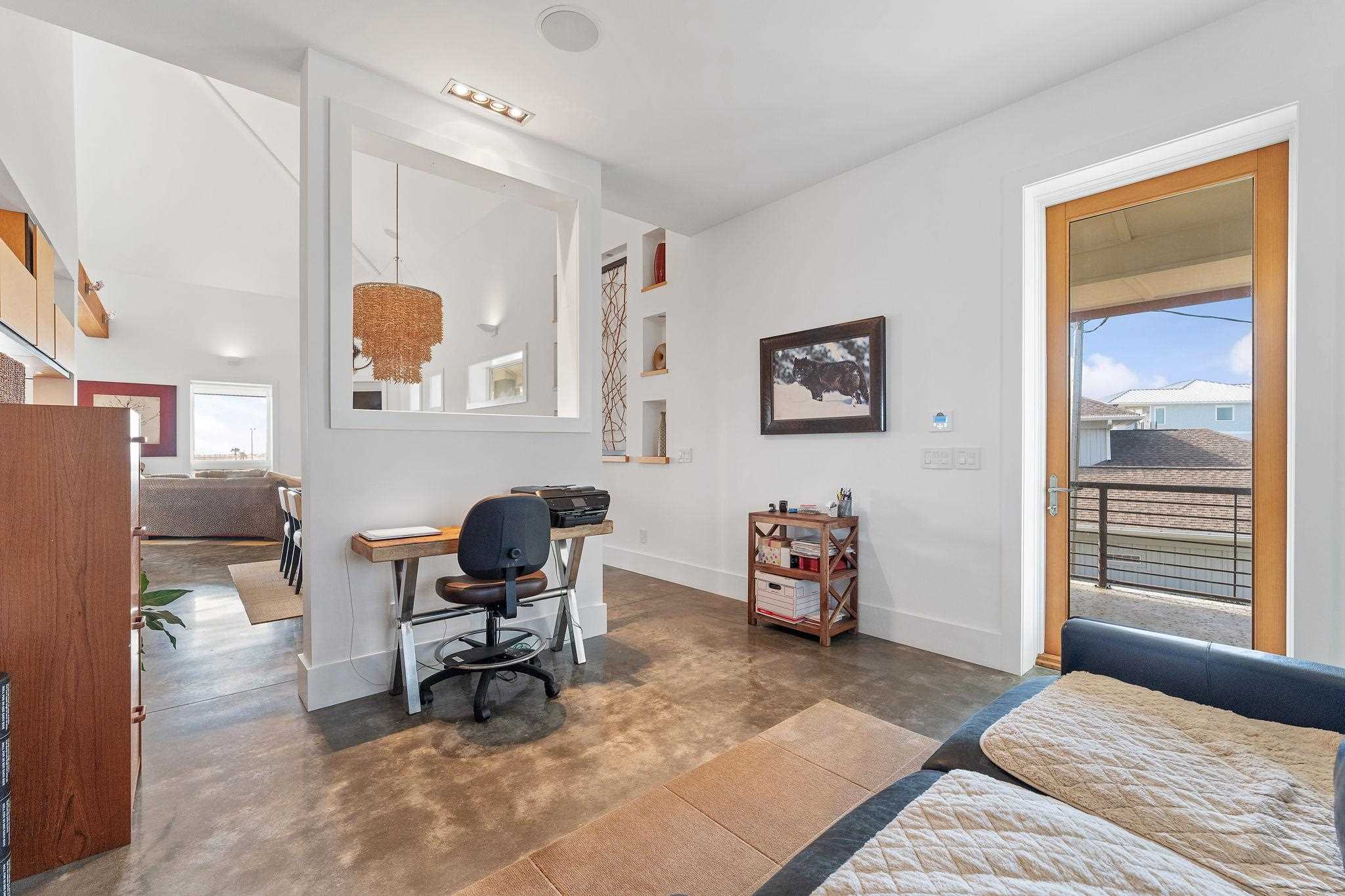 104 Siguenza Dr