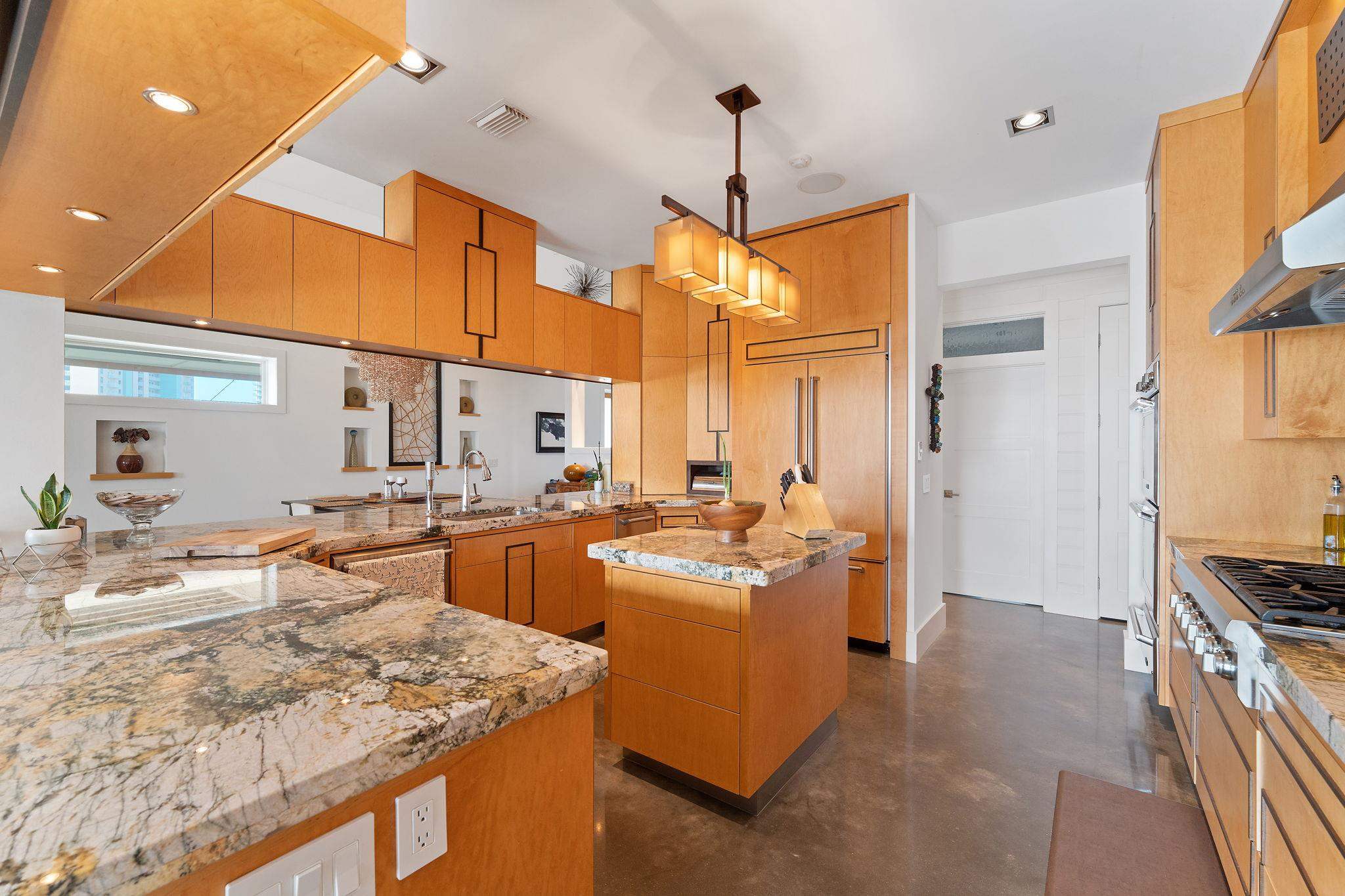104 Siguenza Dr