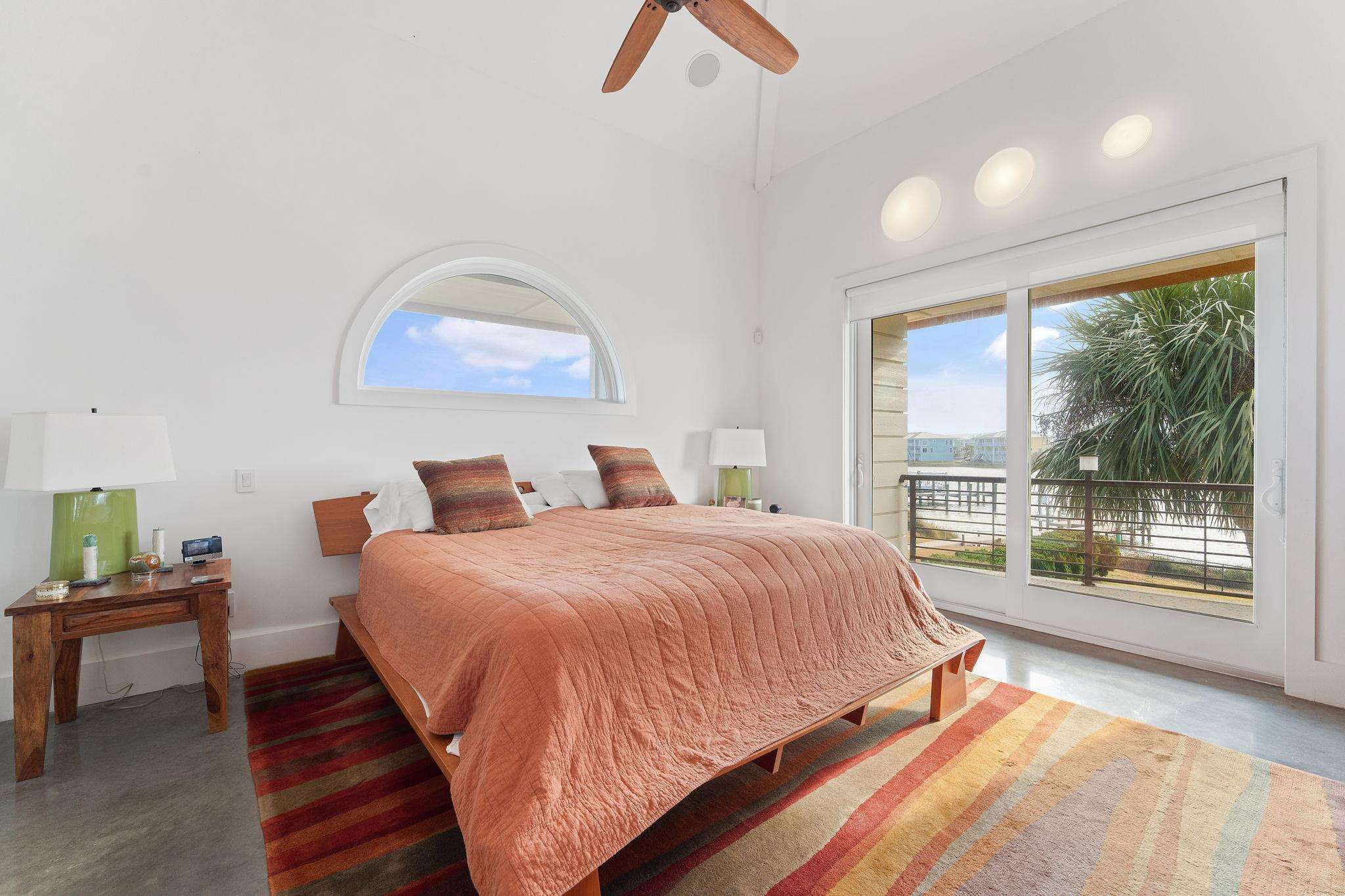 104 Siguenza Dr