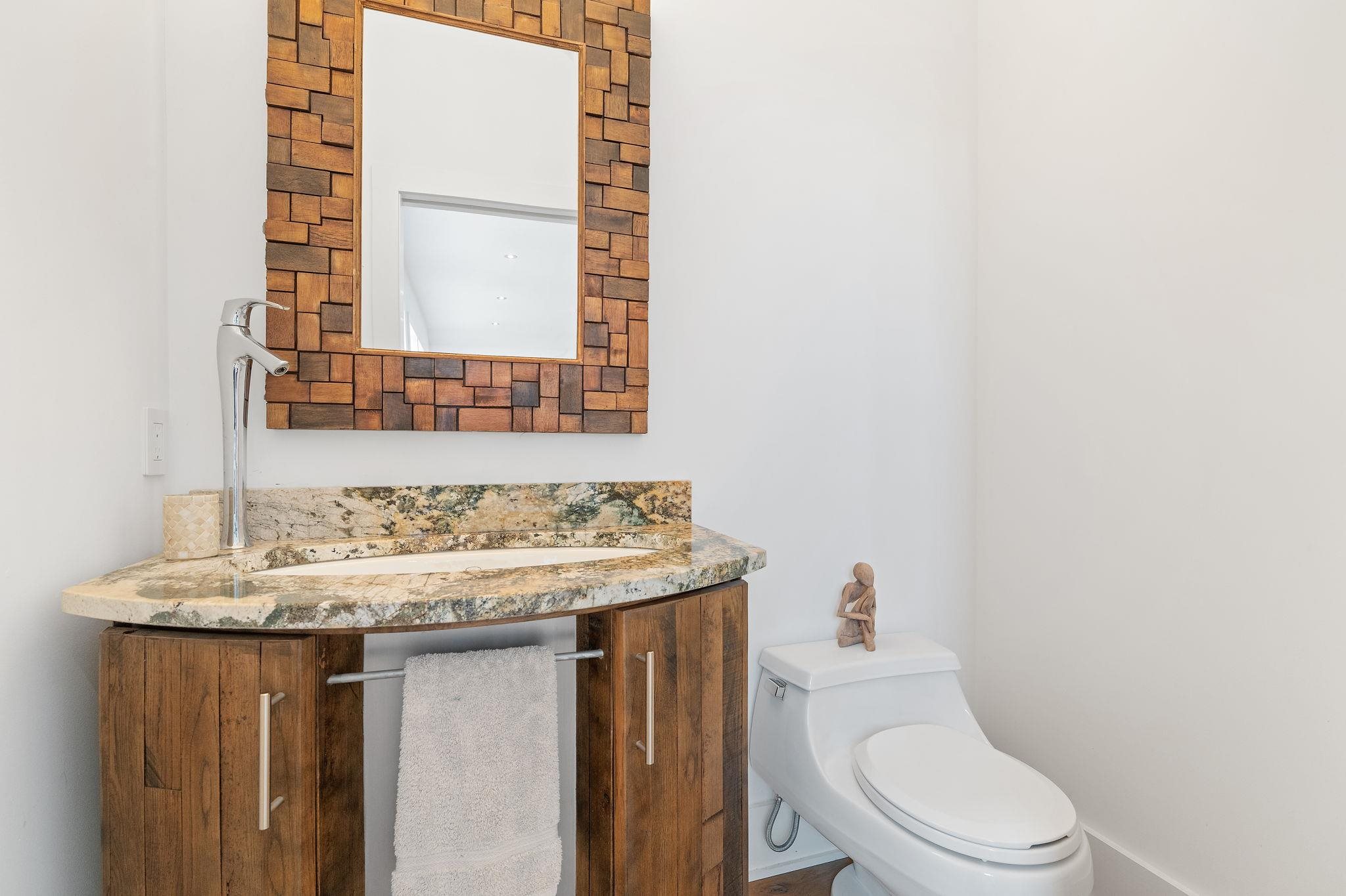 104 Siguenza Dr