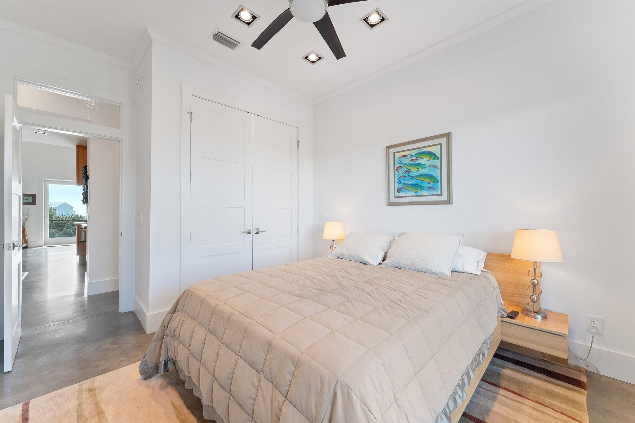104 Siguenza Dr