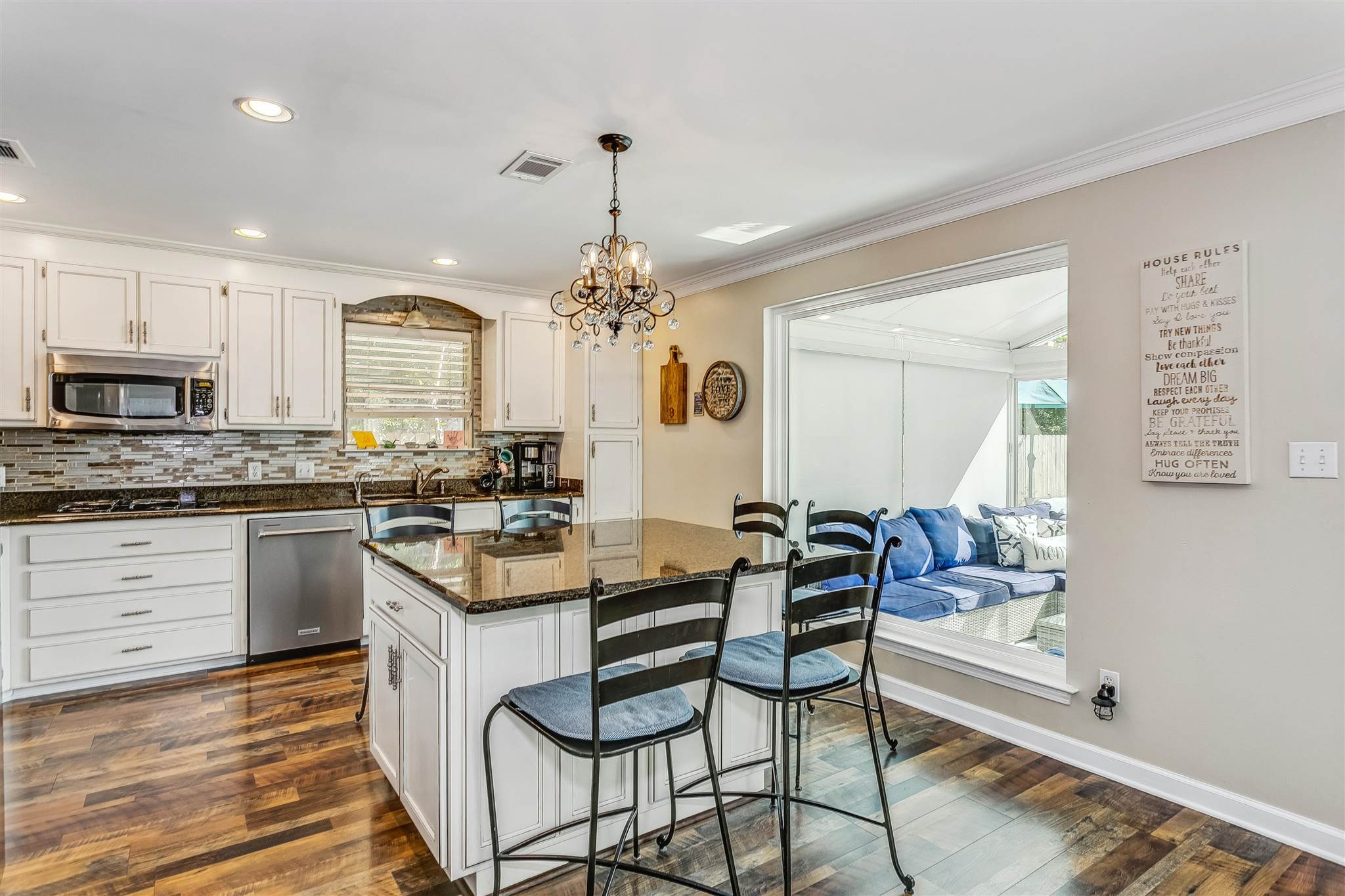 1 Fairpoint Pl