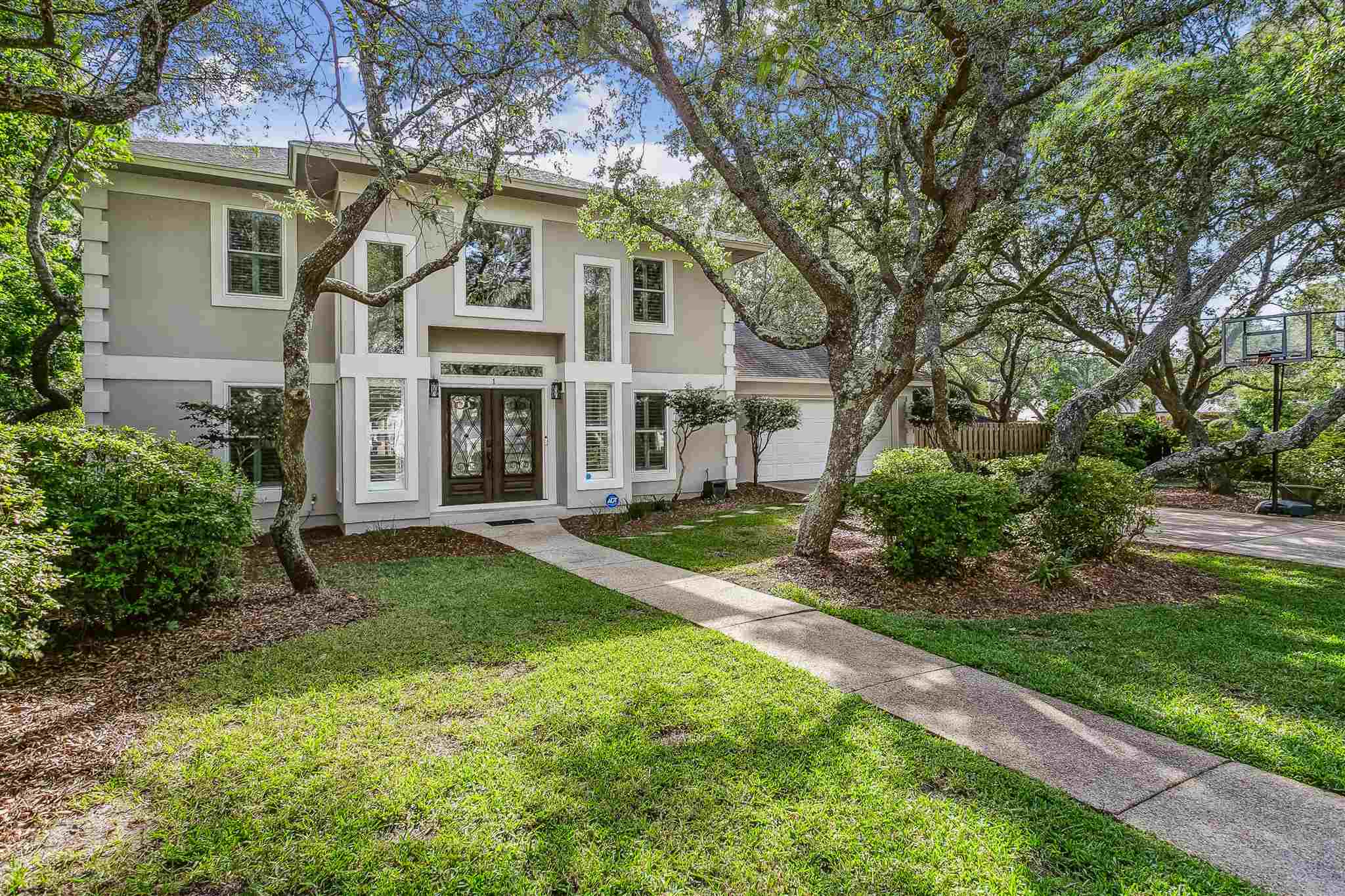 1 Fairpoint Pl