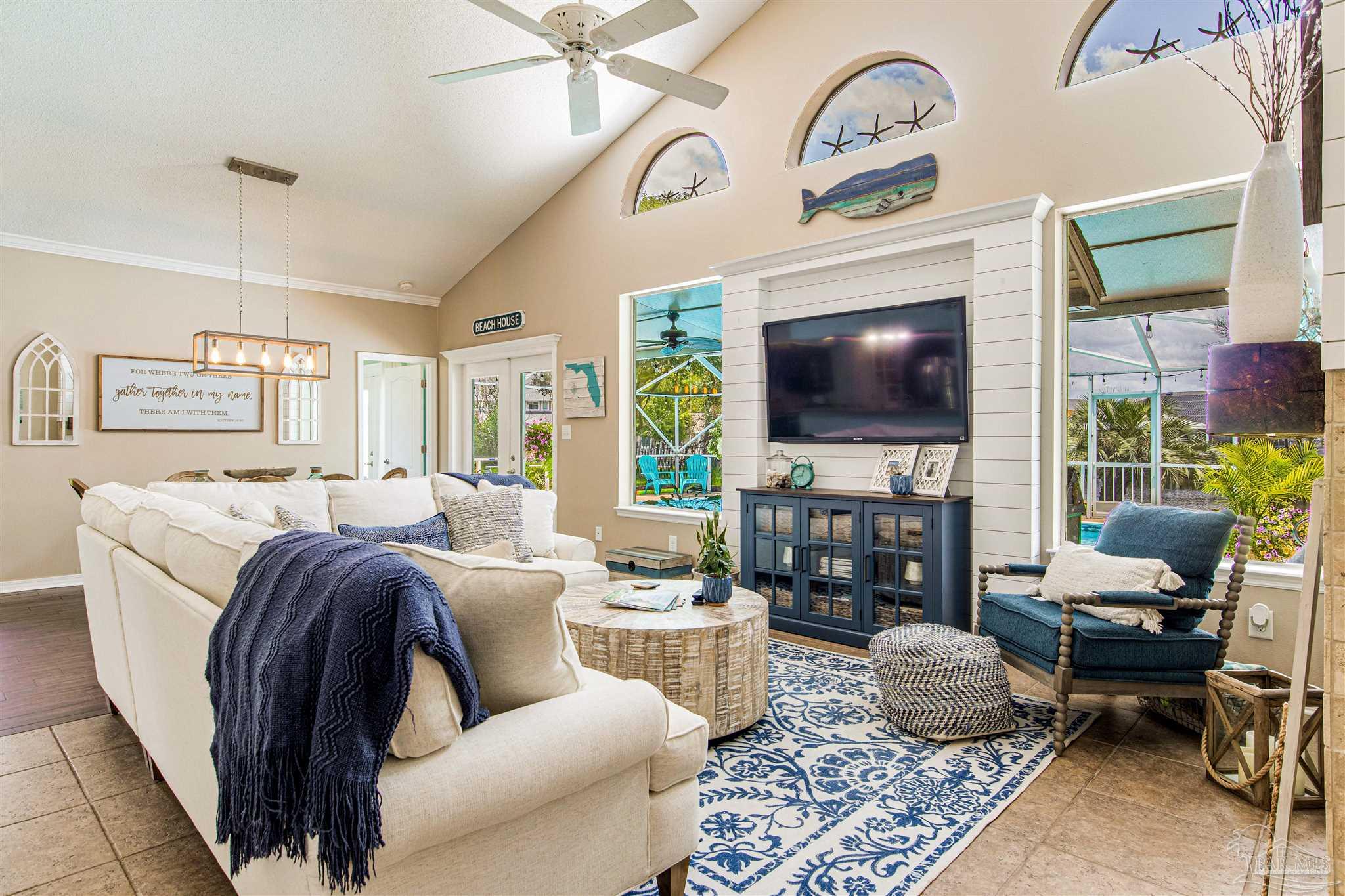 1672 Kauai Ct