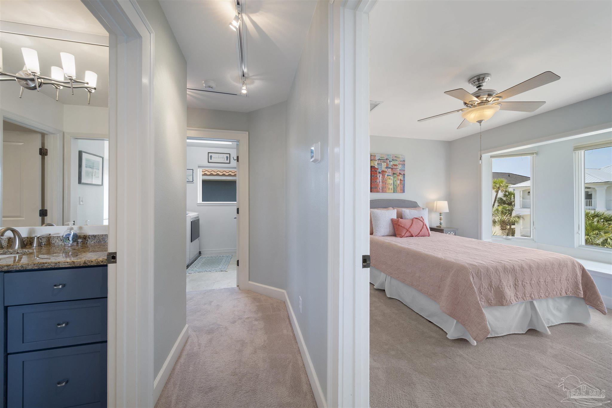 18 W Galvez Ct