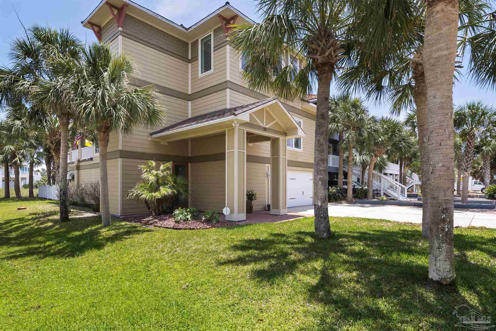 18 W Galvez Ct