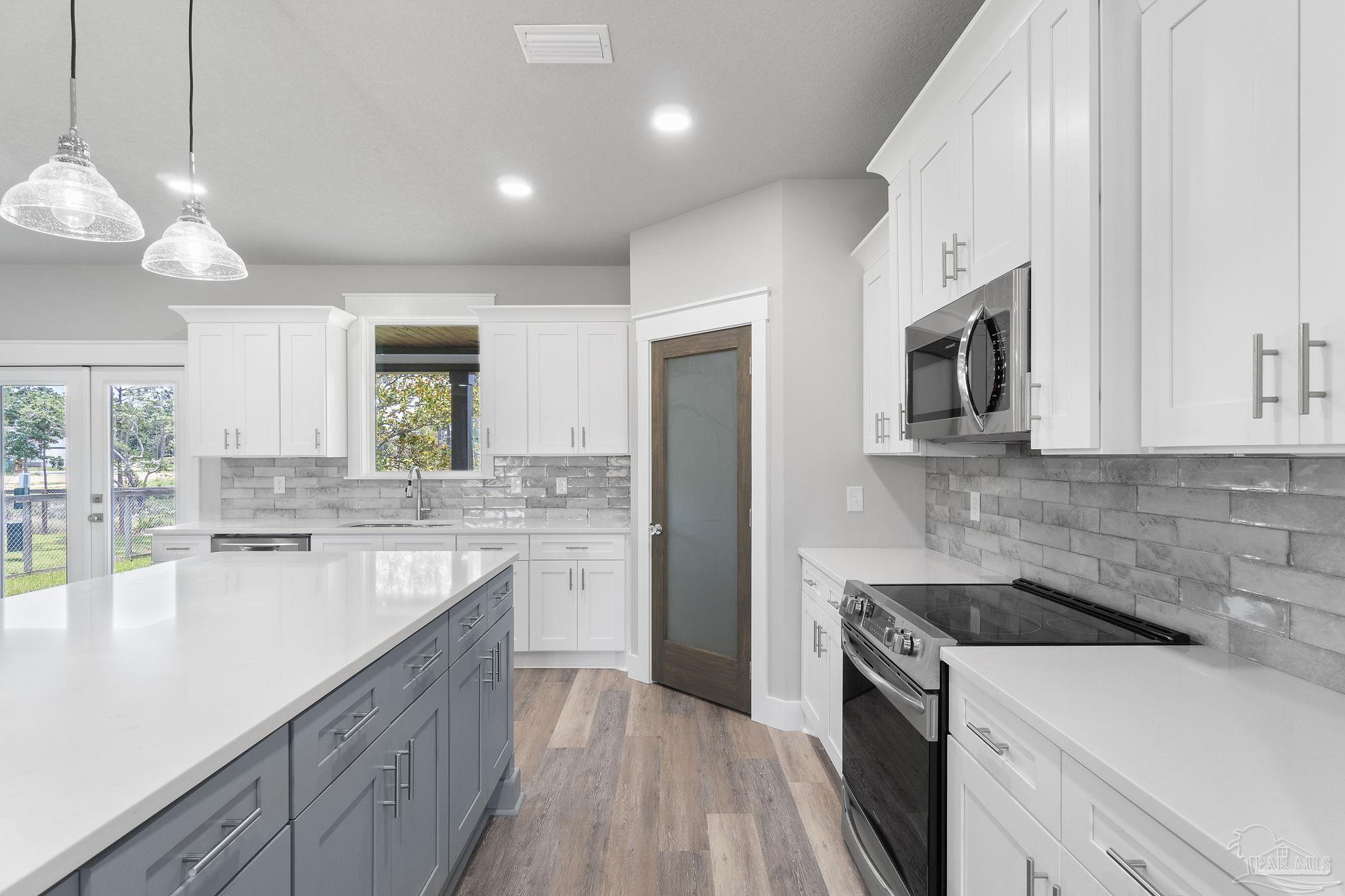 1610 Ponderosa Dr